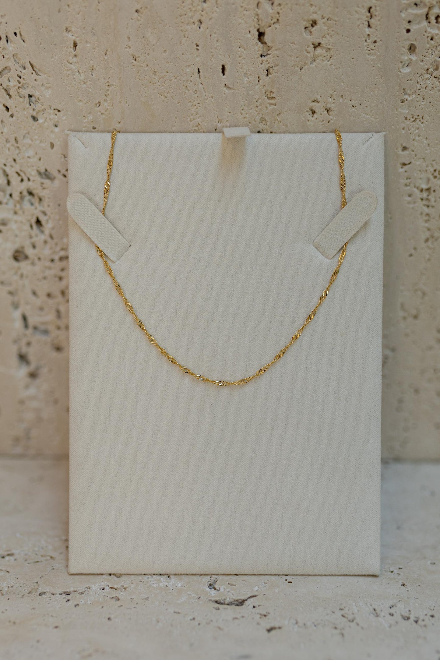 Colar Choker Singapura Dourado