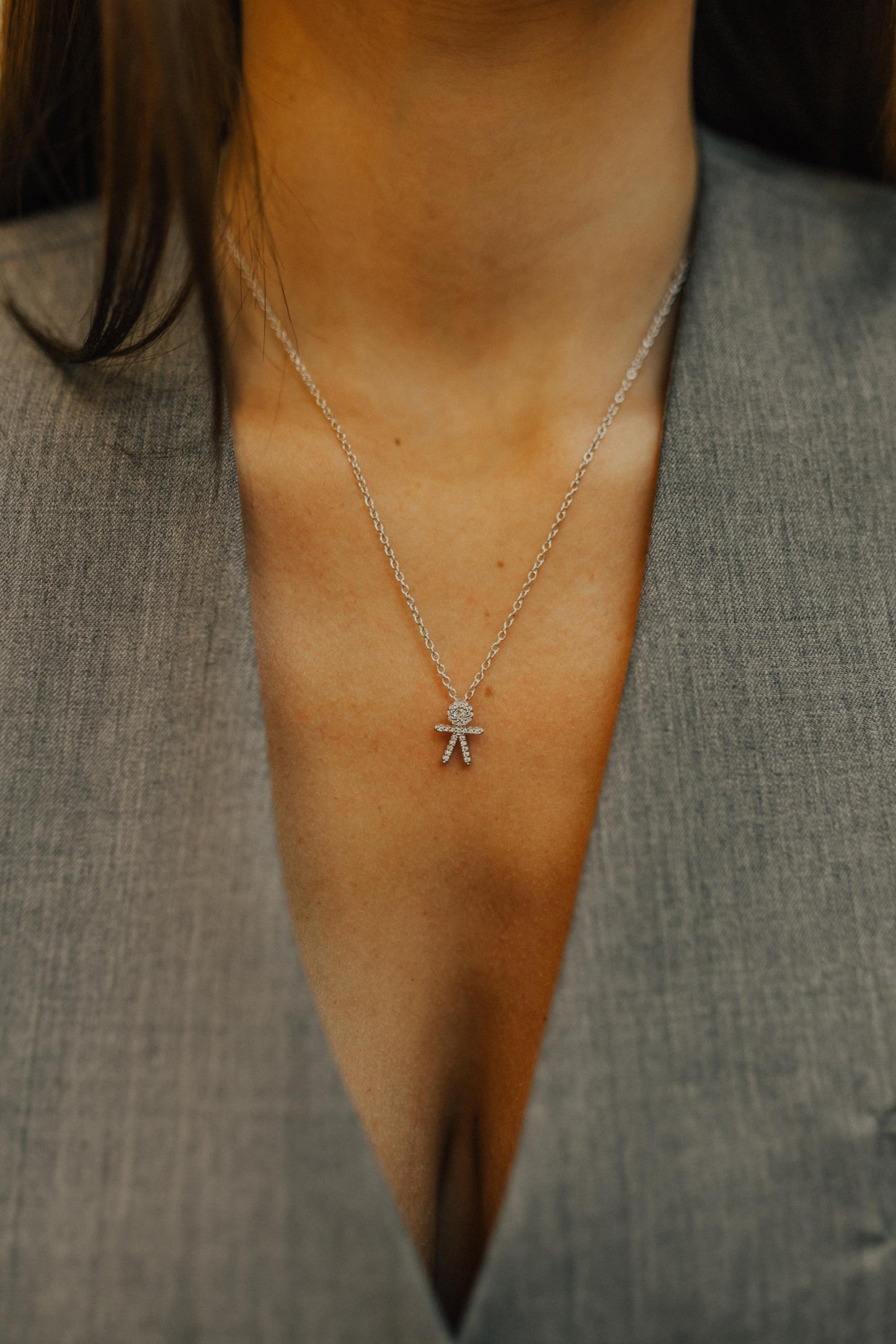 Colar Filhos Cravejados Ródio Branco