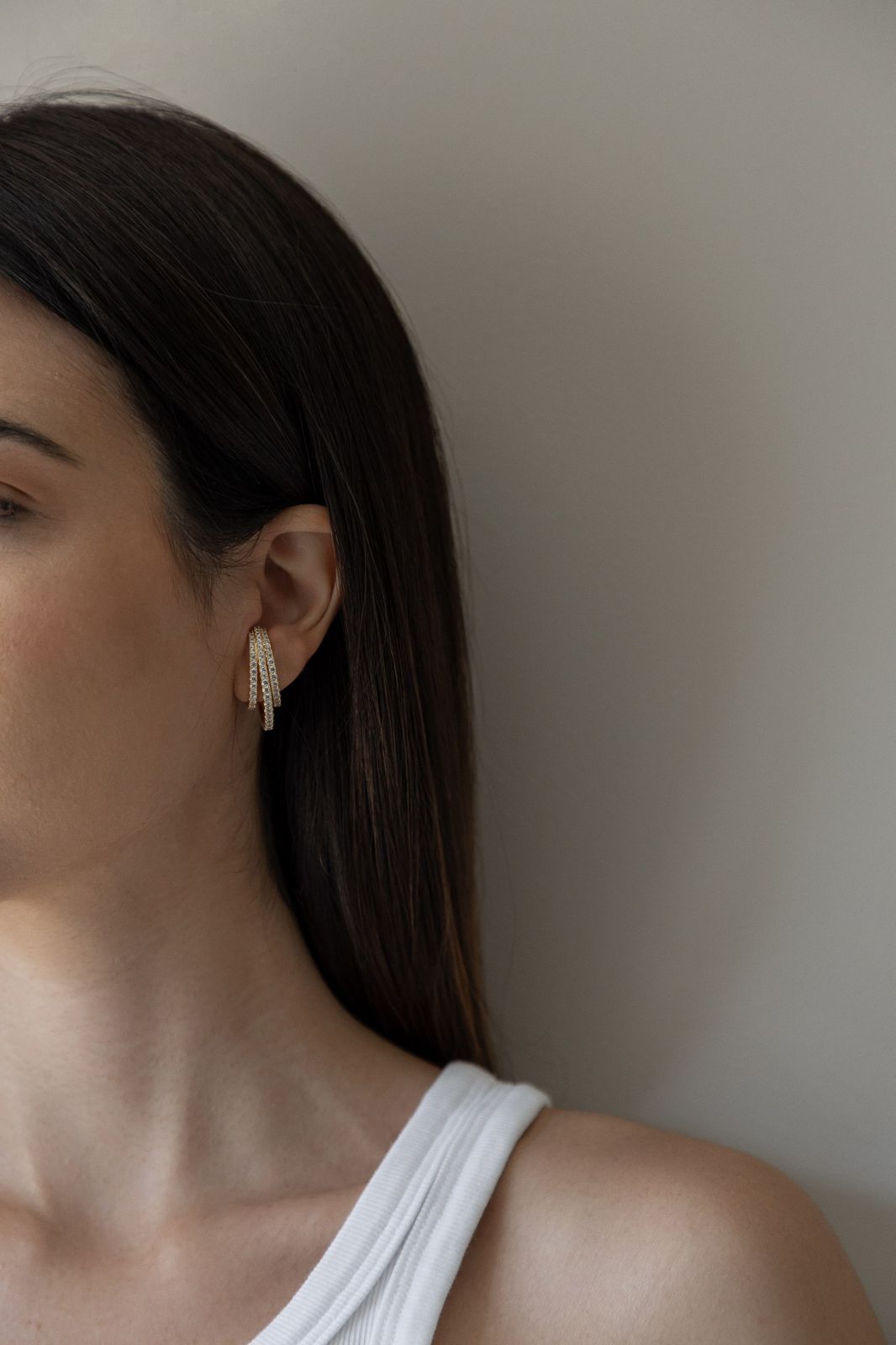 Piercing de Encaixe Ear Hook Dourado