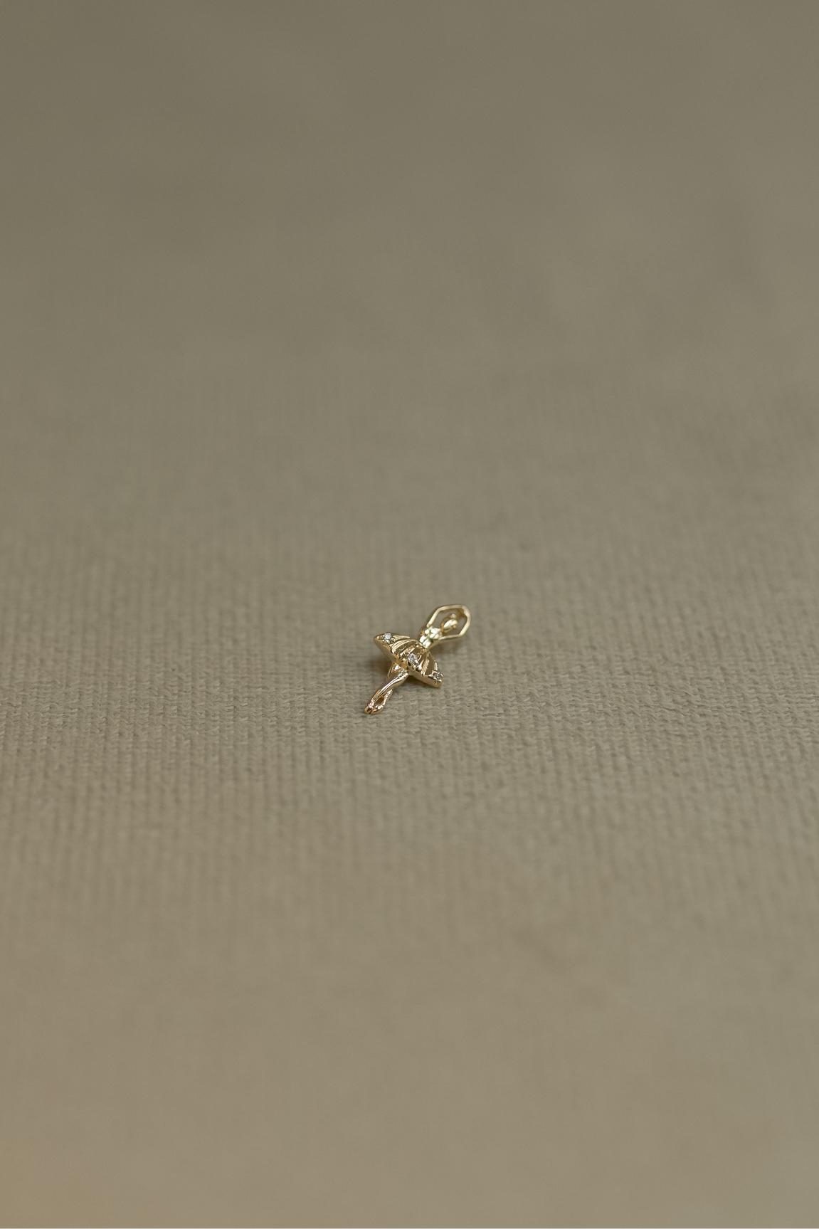 Pingente Bailarina Cravejada Dourado