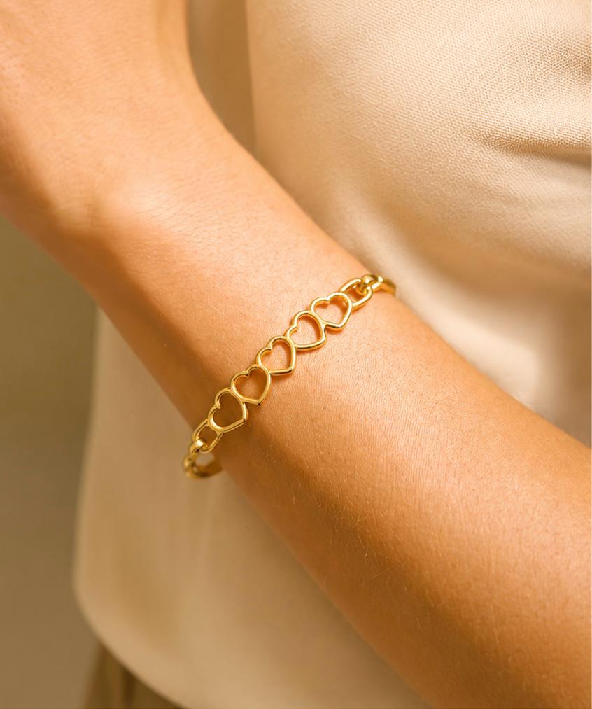 Bracelete Encaixe Corações Dourado