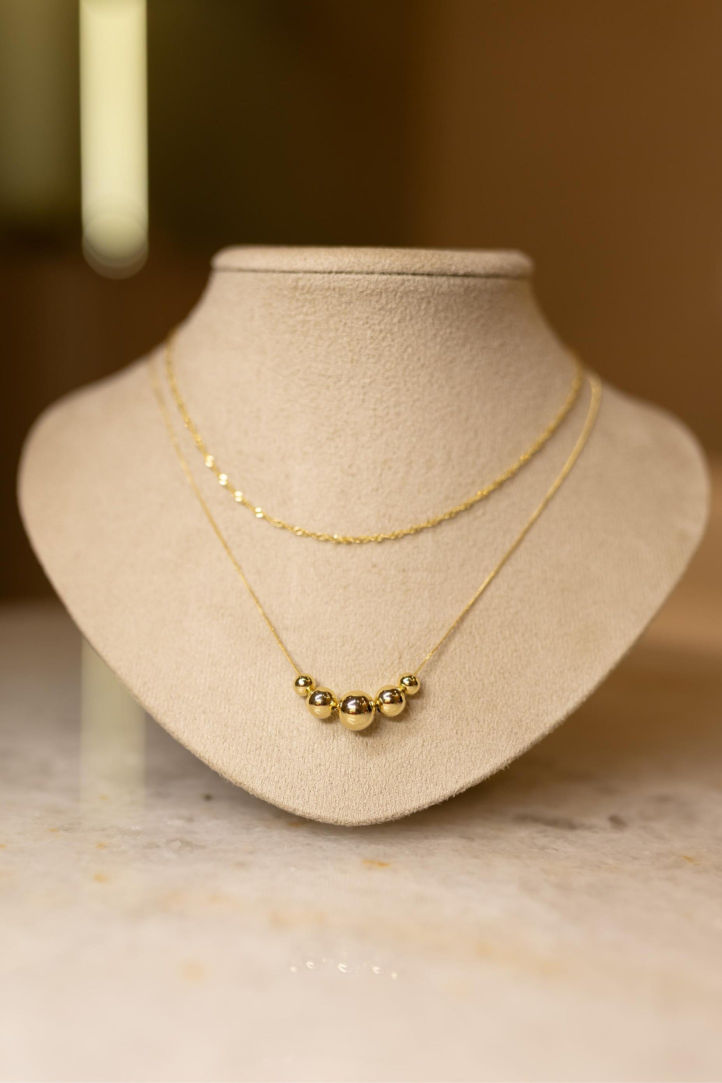 Colar Bolas Decrescentes Dourado