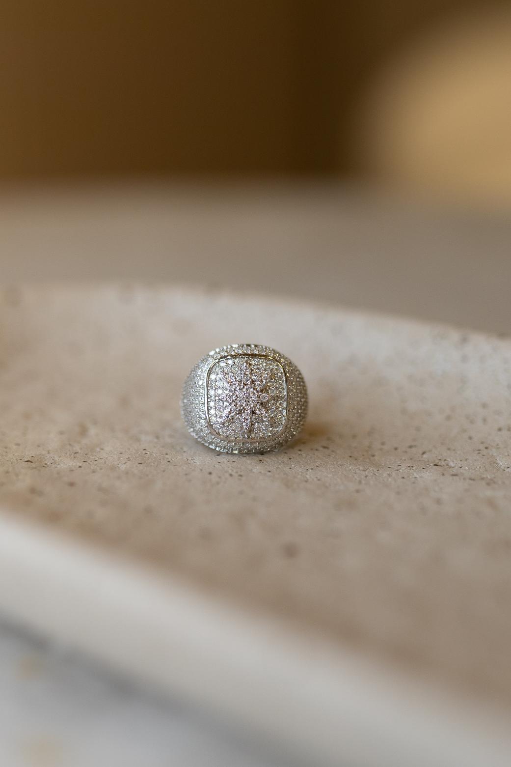 Anel Cravejado Star Moissanite Prata 925 Ródio Branco
