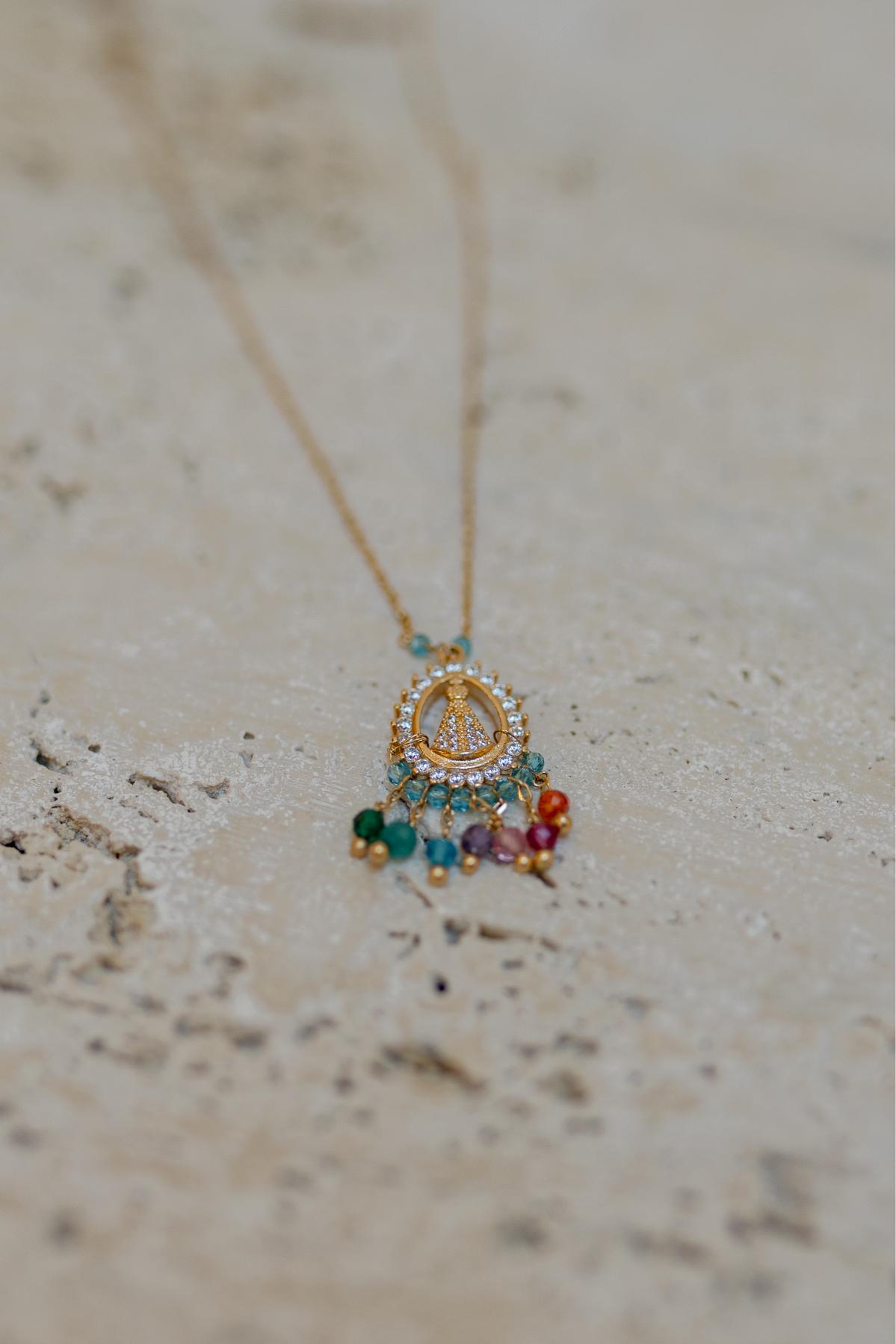 Colar Nossa Senhora Aparecida Cravejado com Zircônias Dourado
