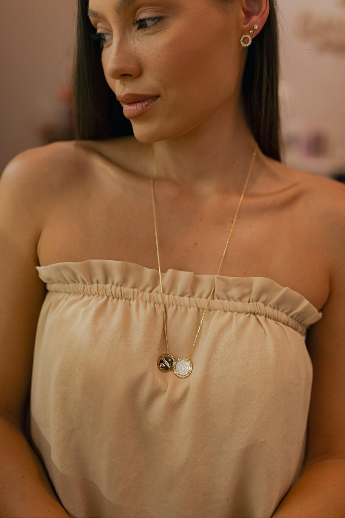 Colar Escapulário Articulável Anjo da Guarda Madrepérola Dourado