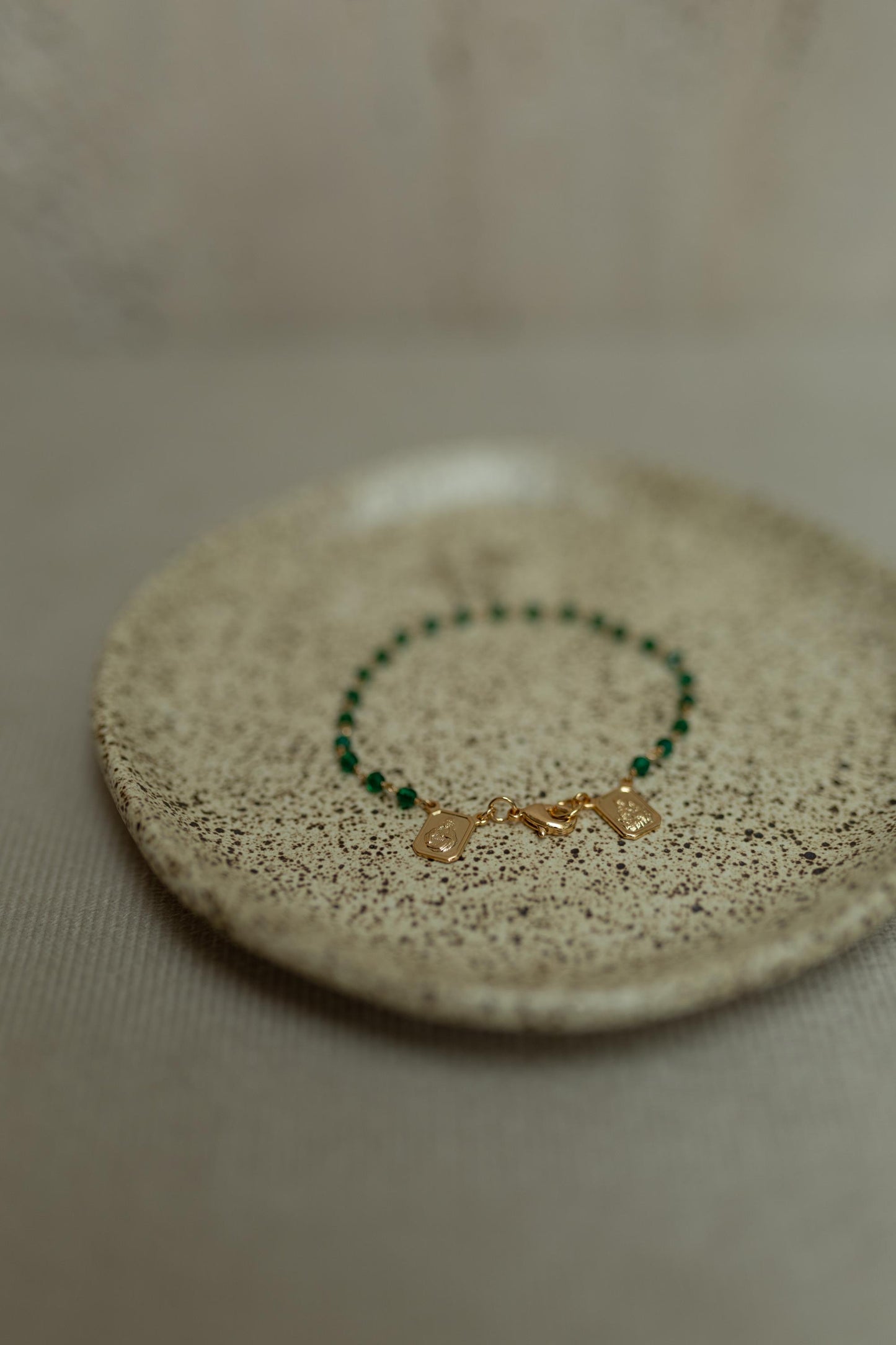 Pulseira de Escapulário Tradicional Dourado