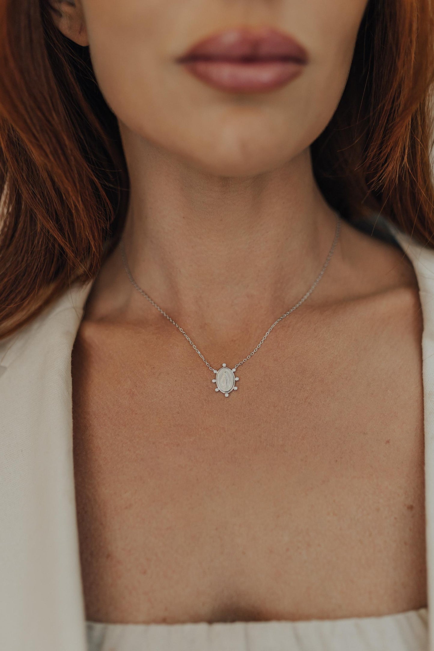 Colar Nossa Senhora das Graças Confete Moissanite Prata 925