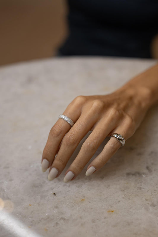 Anel Gota Horizontal Moissanite Prata 925 Ródio Branco