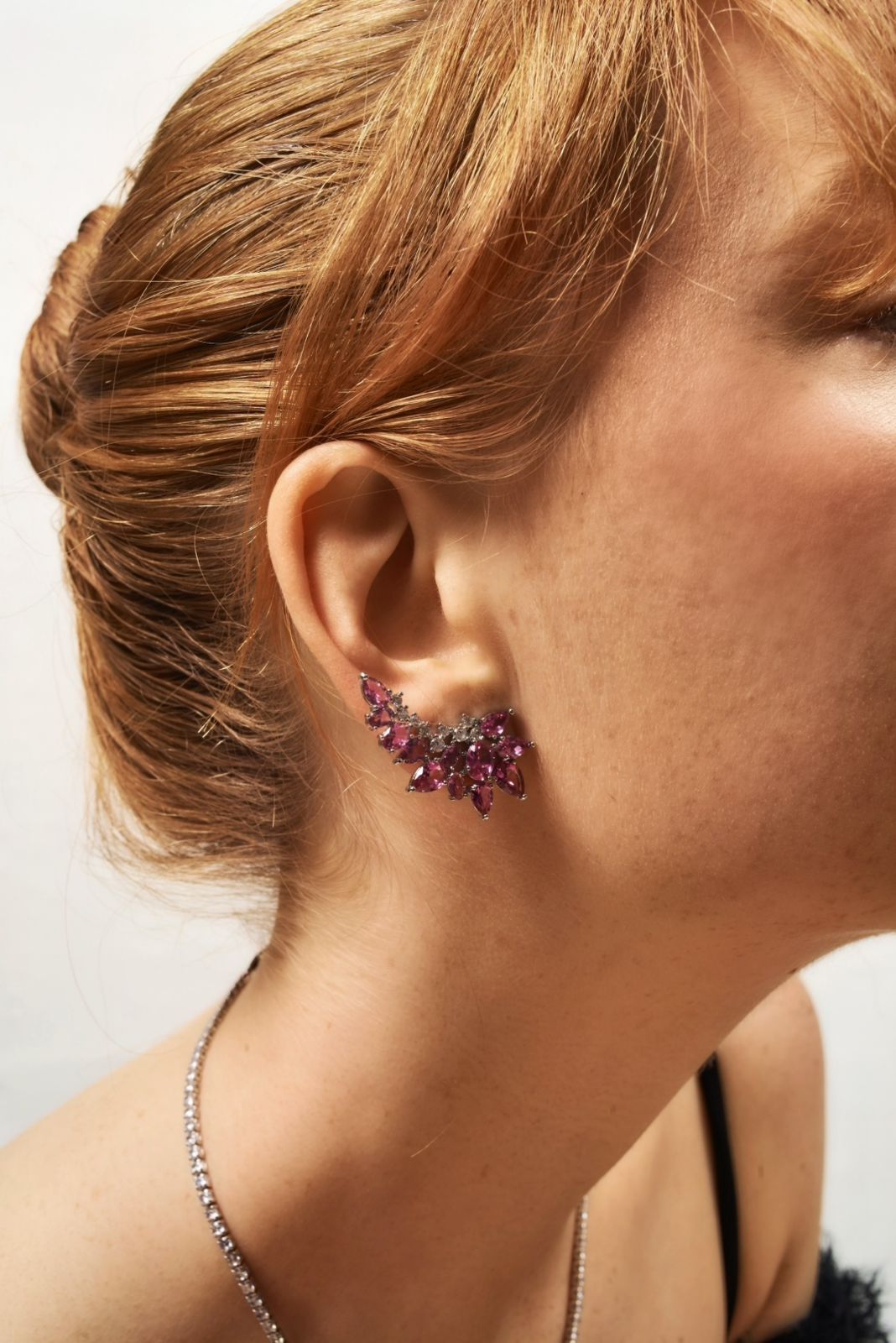 Brinco Ear Cuff Ribelita Zircônias Ródio Branco