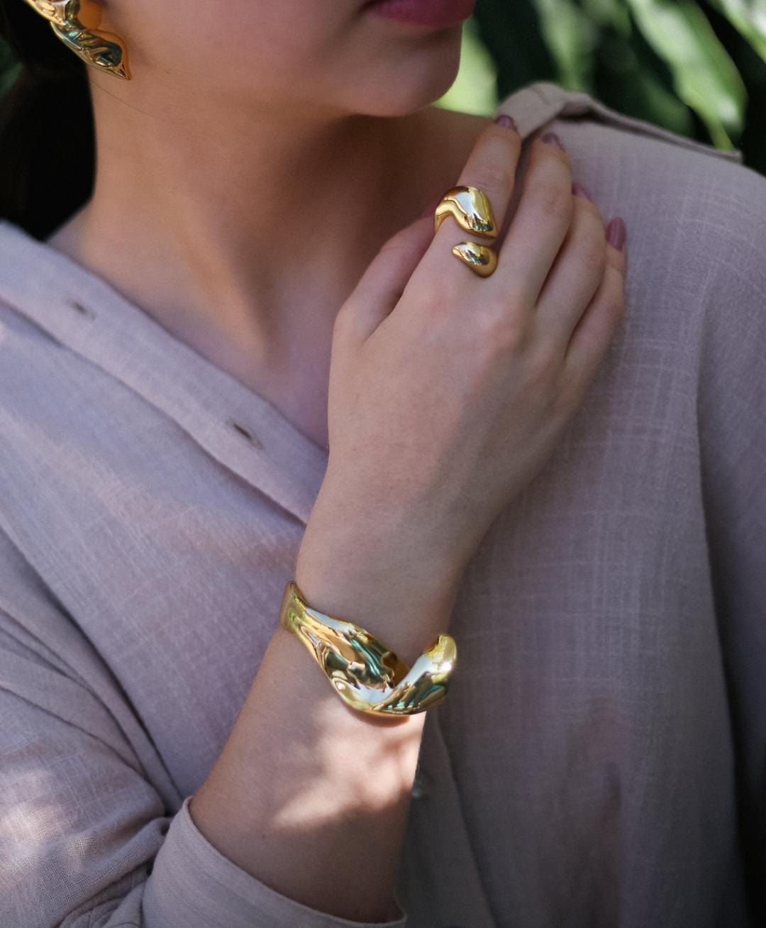 Bracelete Folha Dourado
