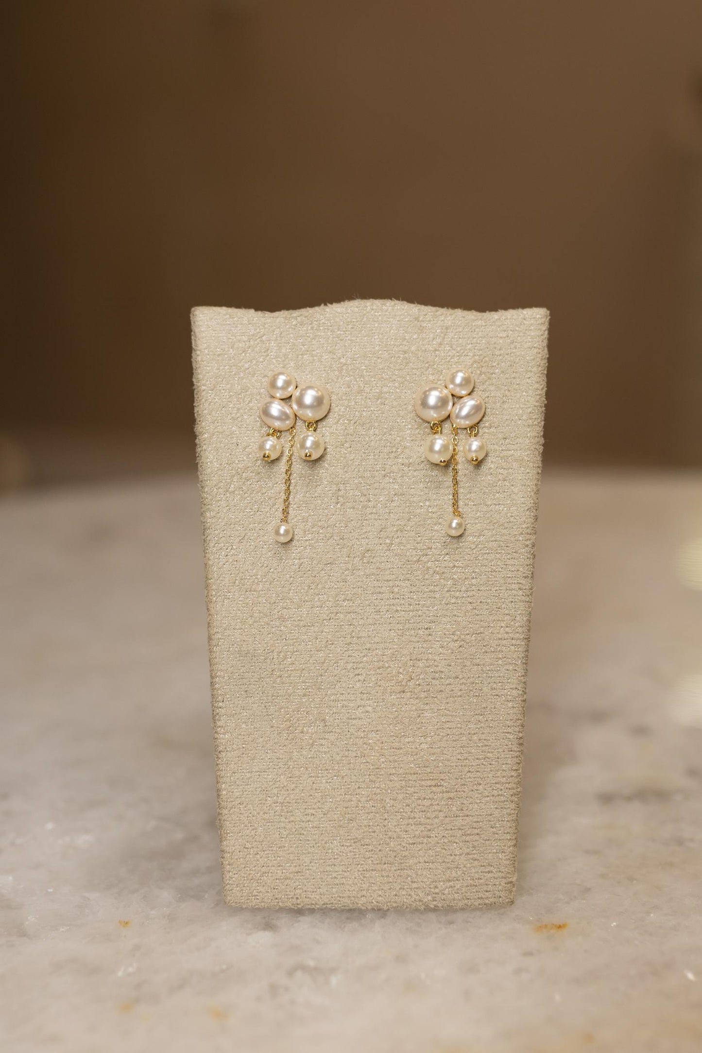 Brinco Mix de Pérolas Dourado
