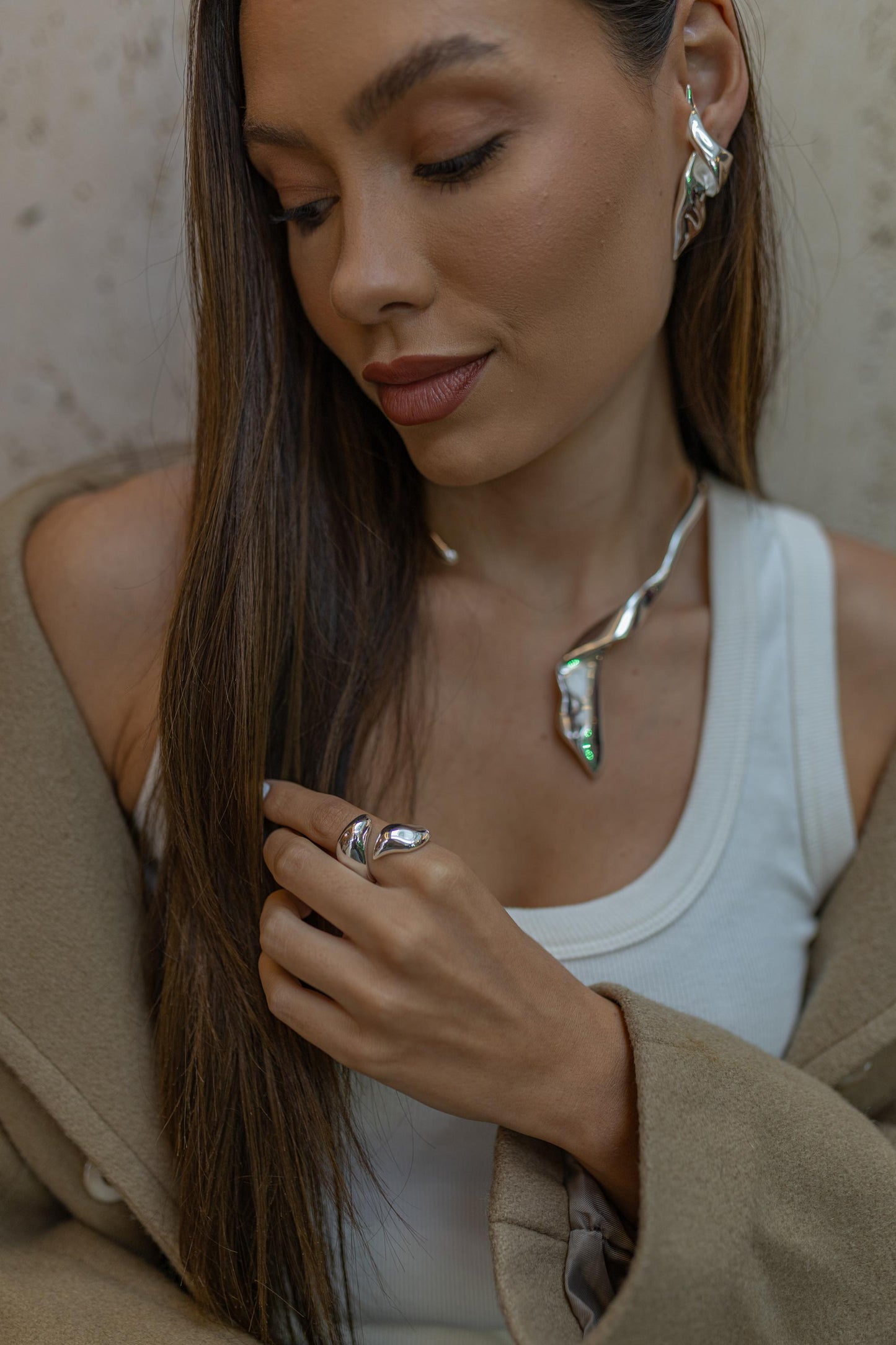 Brinco Ear cuff Folha Ródio Branco