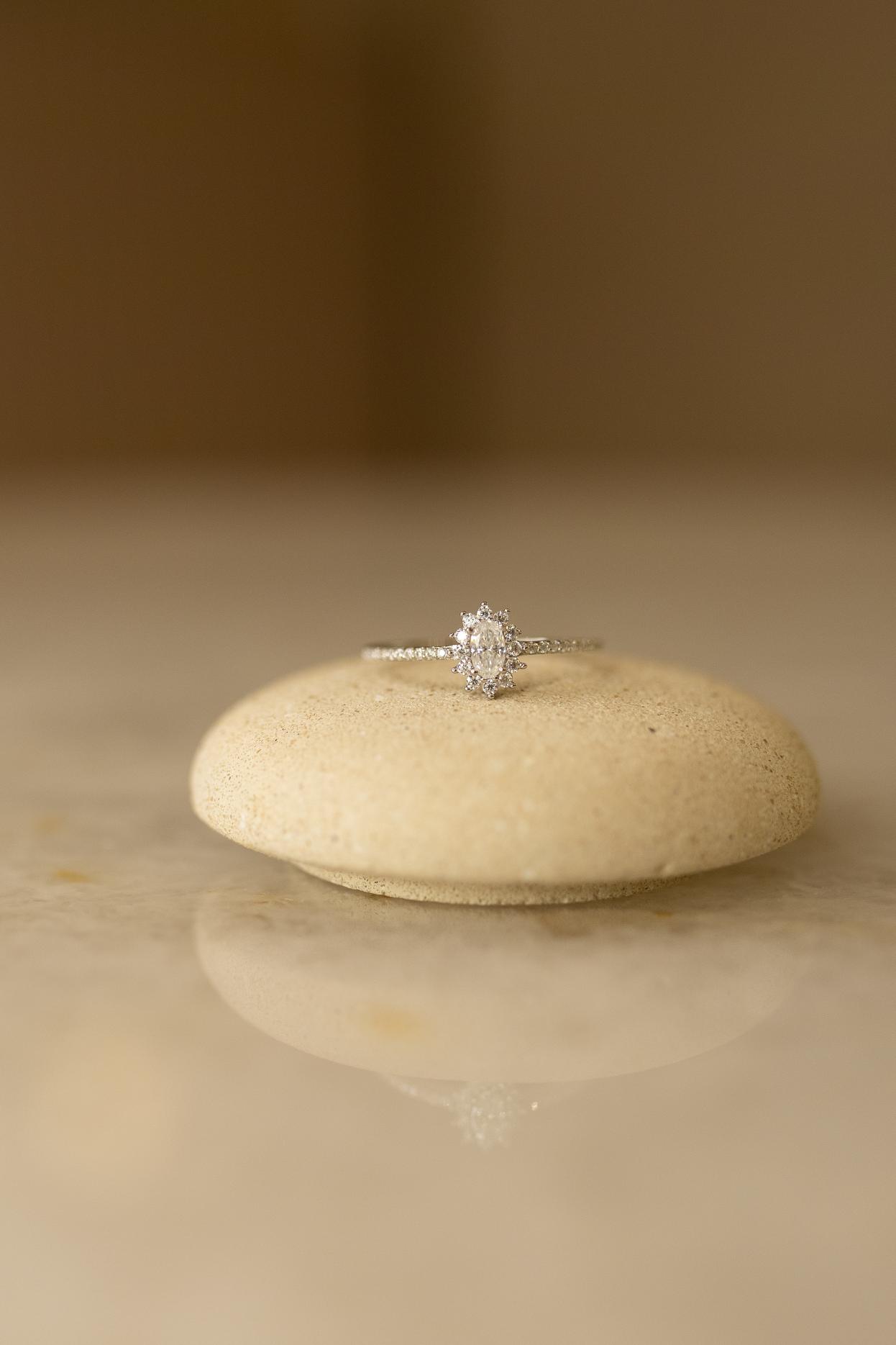 Anel Solitário Meia Cravação Oval 3,5mm Moissanite Prata 925 Ródio Branco
