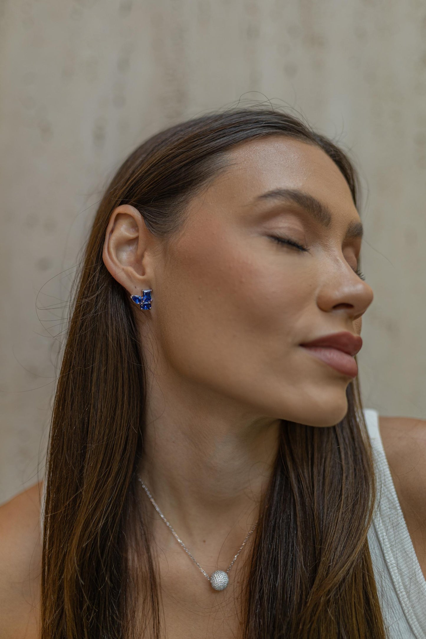 Colar Bola Cravejada Prata 925 Ródio Branco