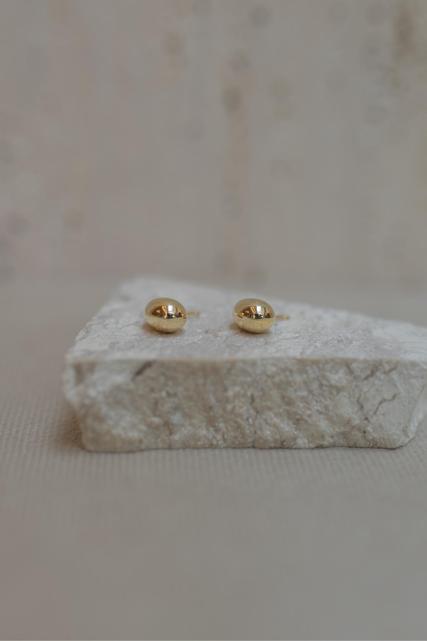 Brinco Gota Oca Mini Dourado