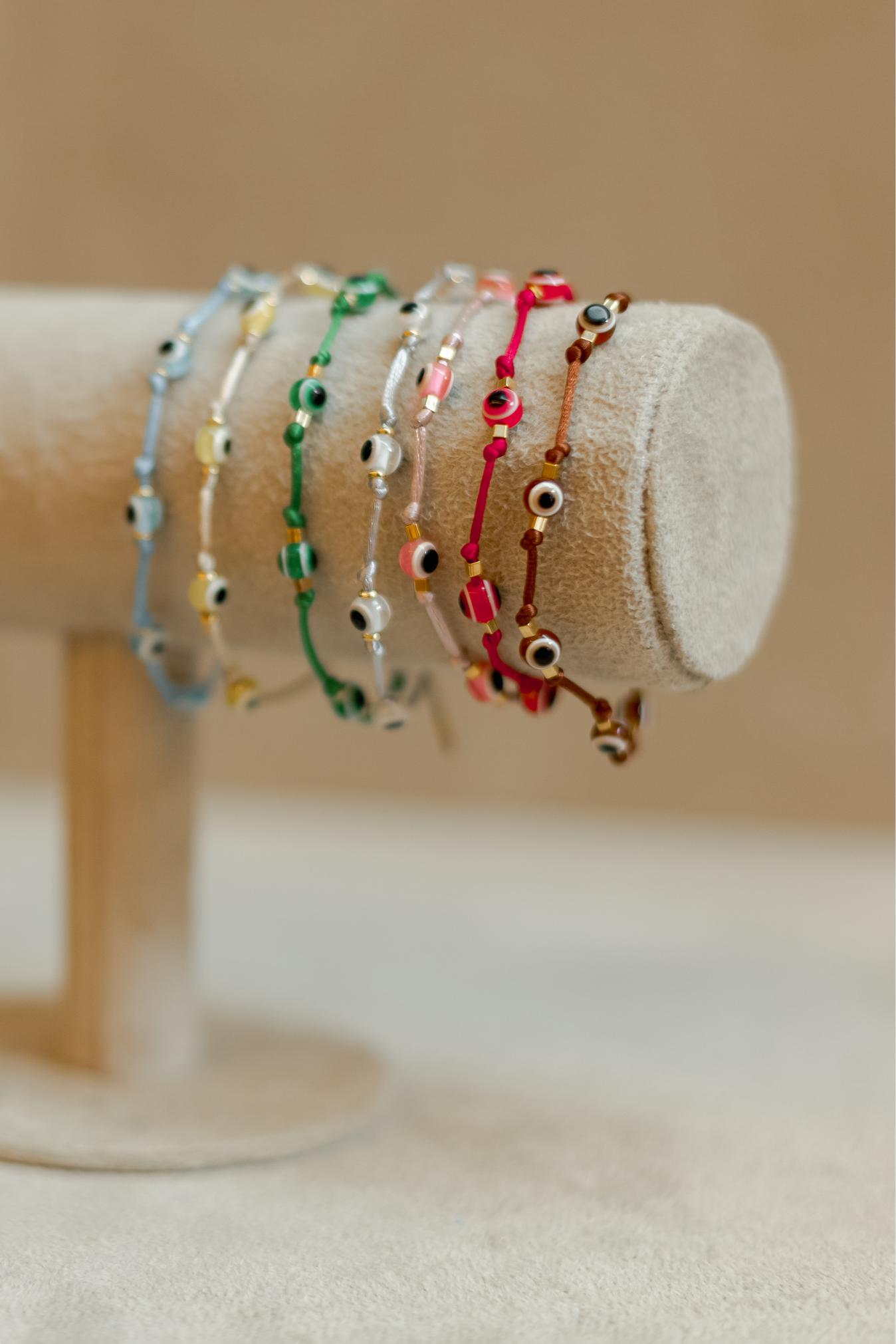 Pulseira de Olho Grego com Fio de Seda
