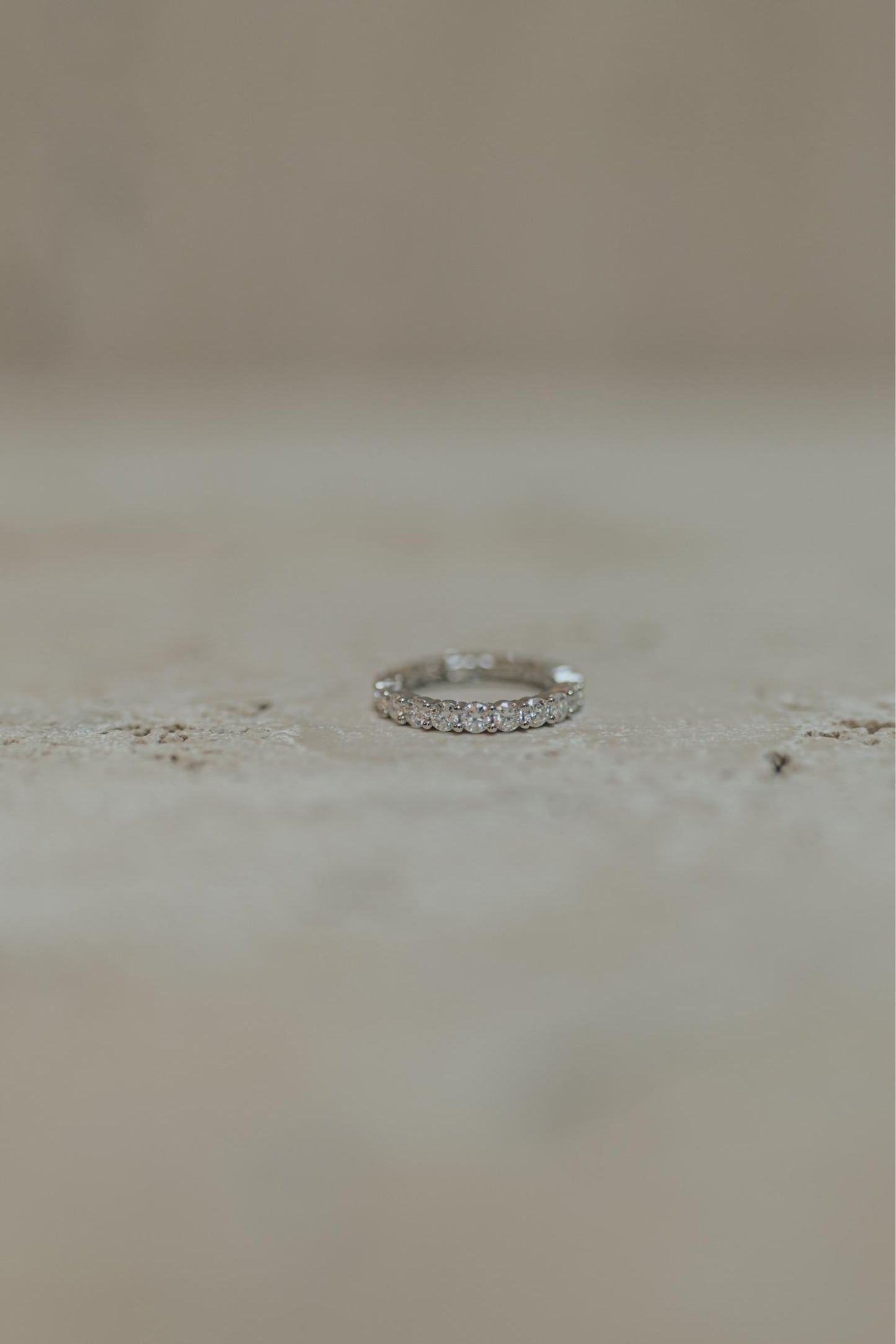 Anel Aparador de Aliança 3mm Moissanite Prata 925 Ródio Branco