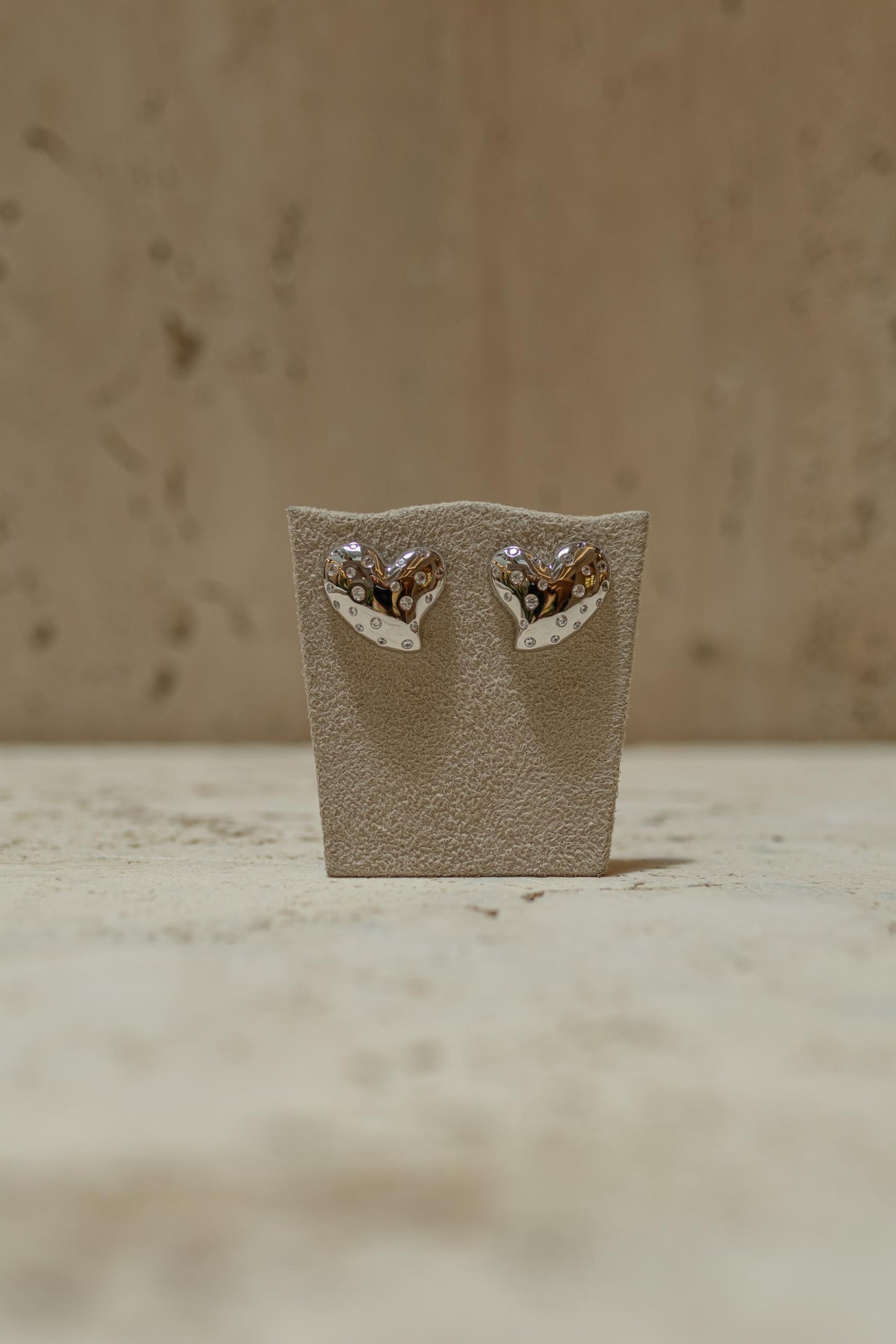 Brinco Coração Zircônia Ródio Branco