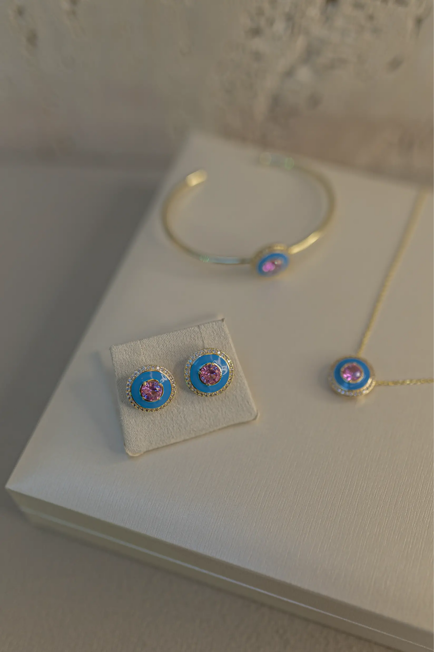 Bracelete Esmaltado Rainbow Dourado