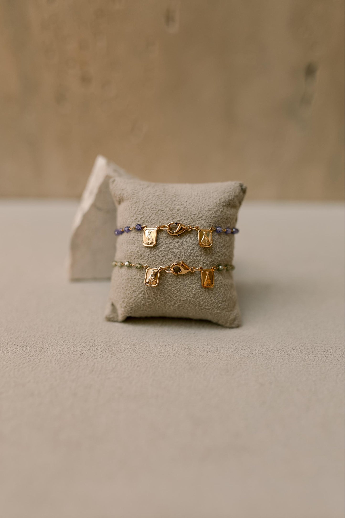 Pulseira de Escapulário Nossa Senhora Aparecida Ouro