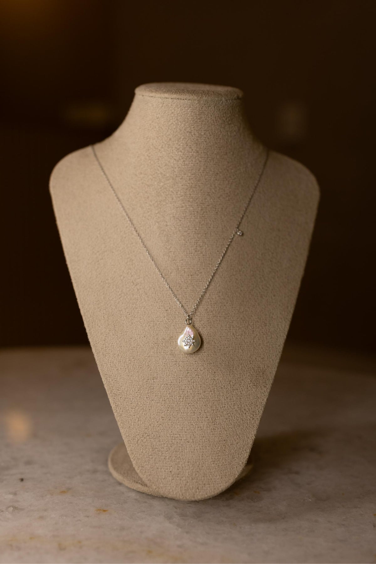Colar Pérola Barroca Star Prata 925 Ródio Branco