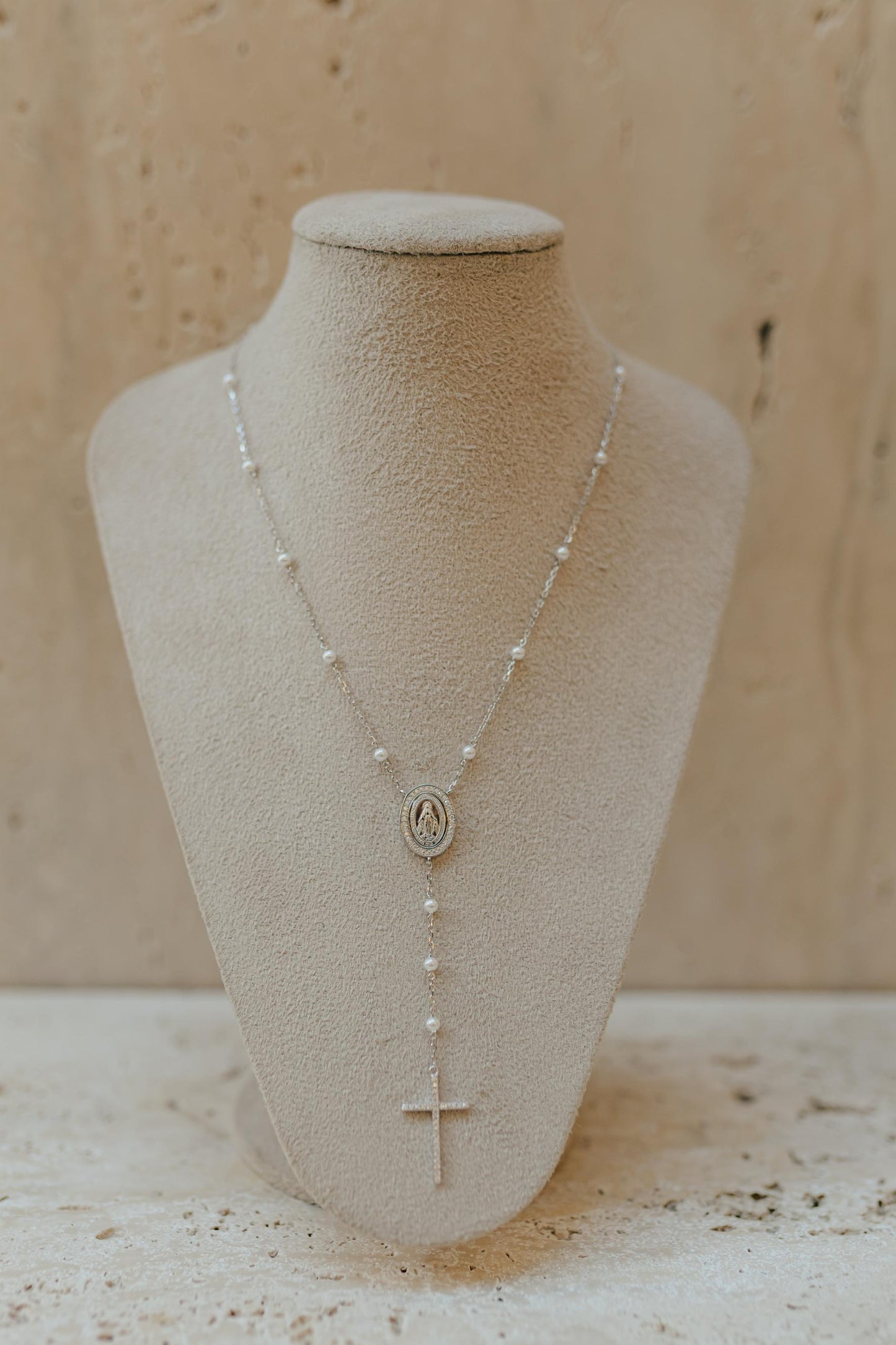 Colar Terço Pérola Nossa Senhora das Graças Prata 925 Ródio Branco