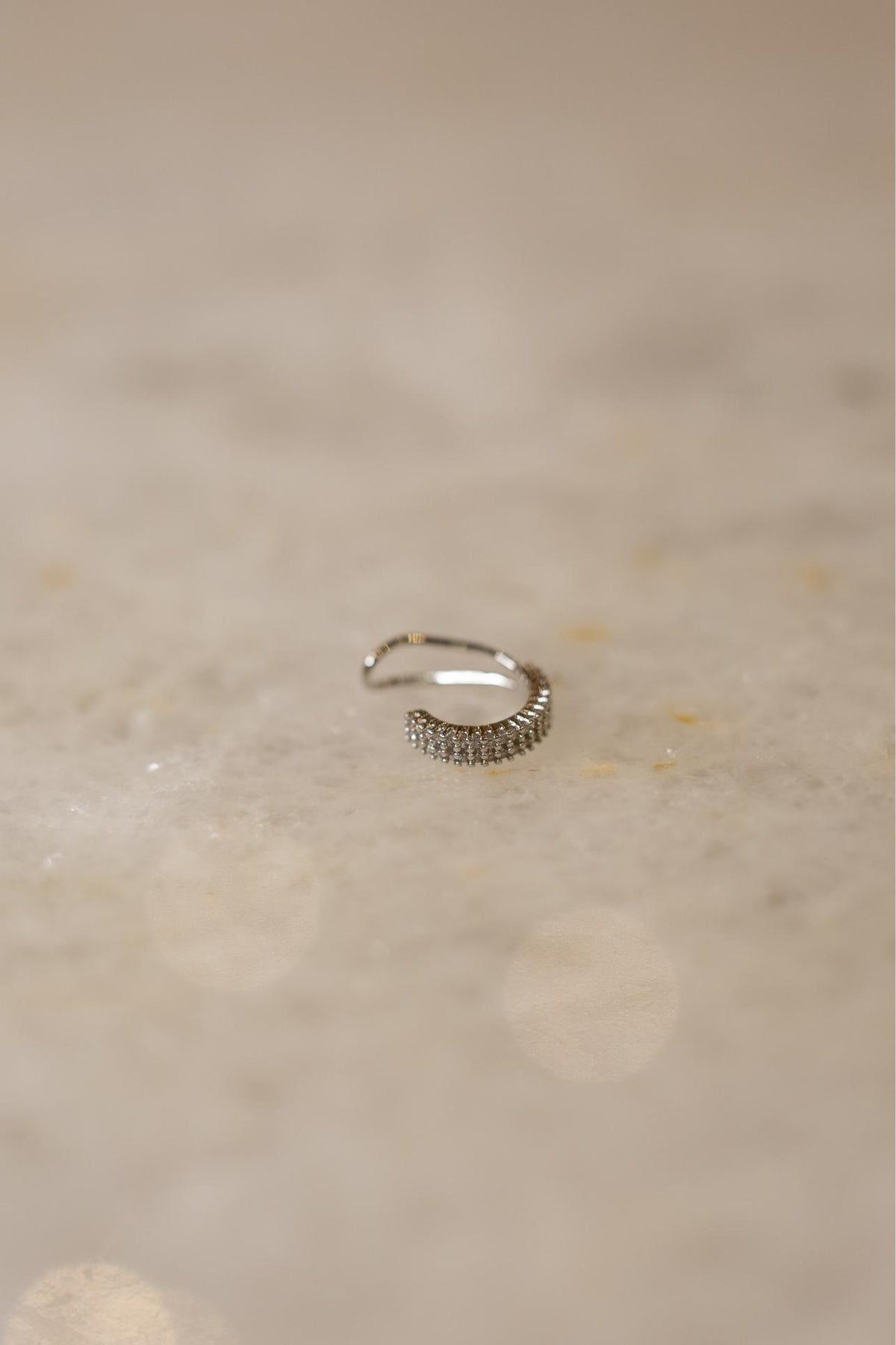 Piercing Fake 2 Fileiras Cravejadas