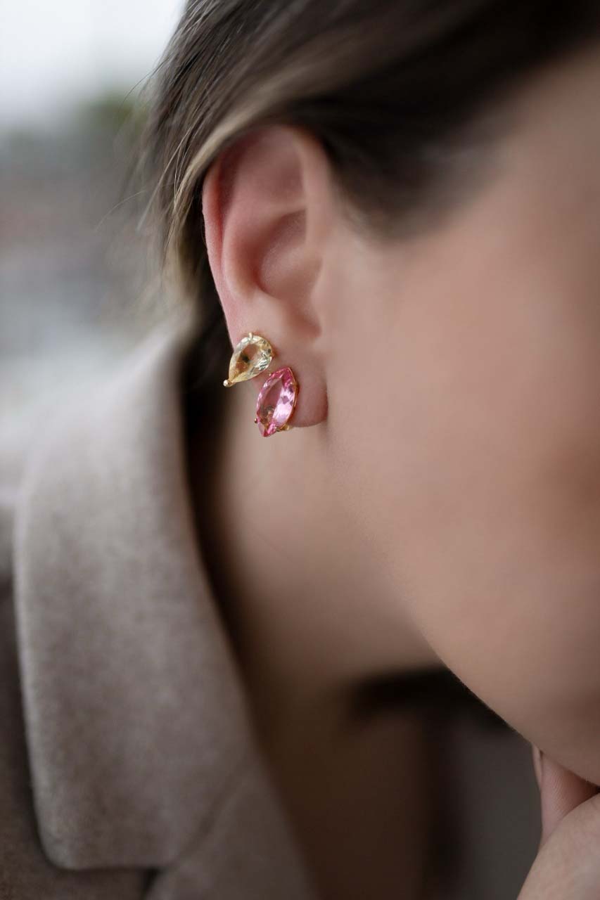 Piercing de Pressão Pedras Dourado