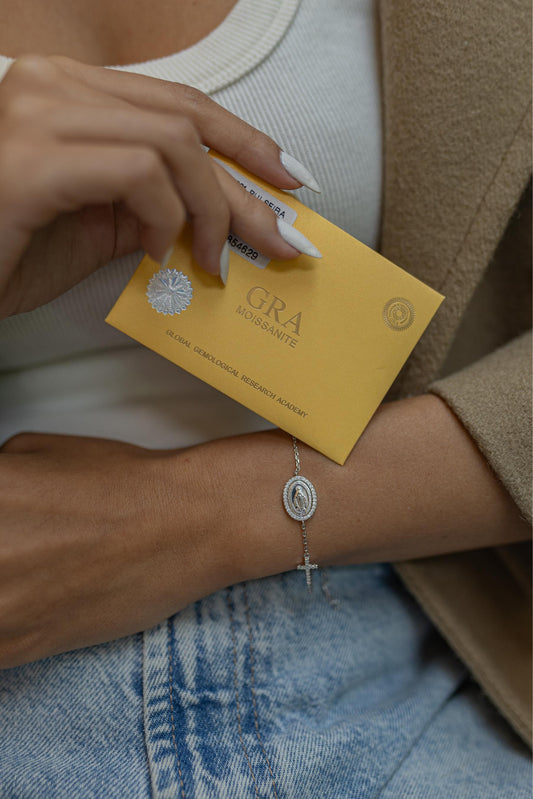 Pulseira Nossa Senhora das Graças Cruz Moissanite Prata 925 Ródio Branco