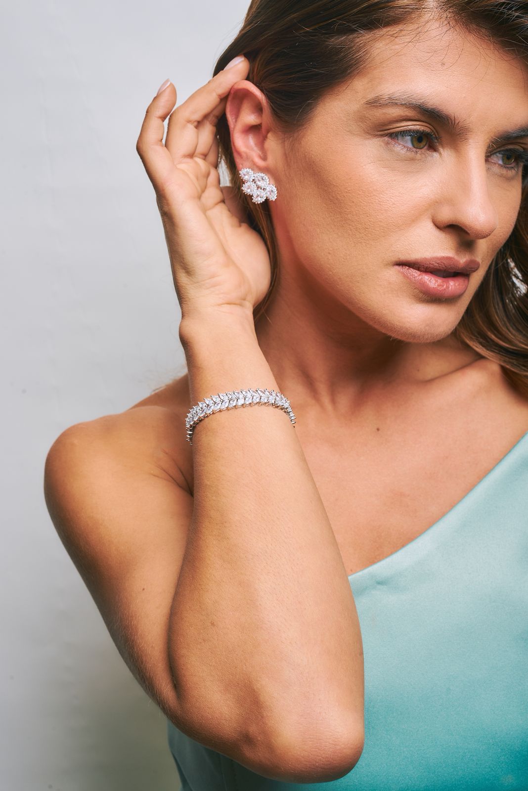 Brinco Ear Cuff Gotas Cristal Ródio Branco