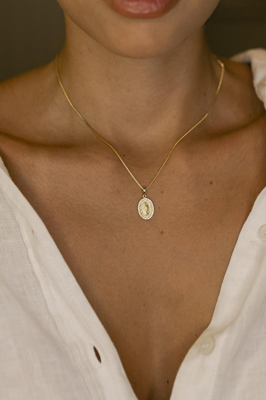 Colar Nossa Senhora de Guadalupe Mini Dourado