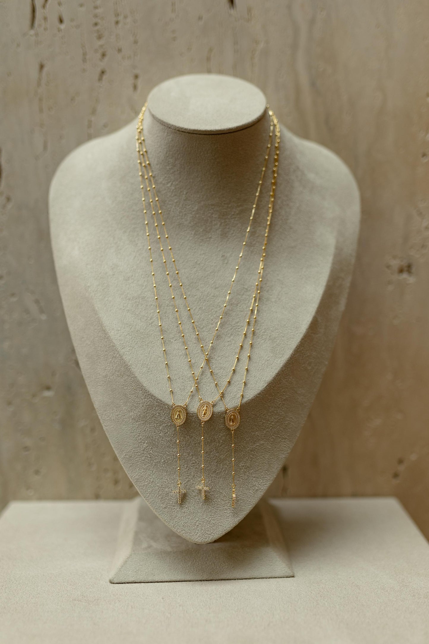 Colar Terço Nossa Senhora de Fátima Dourado