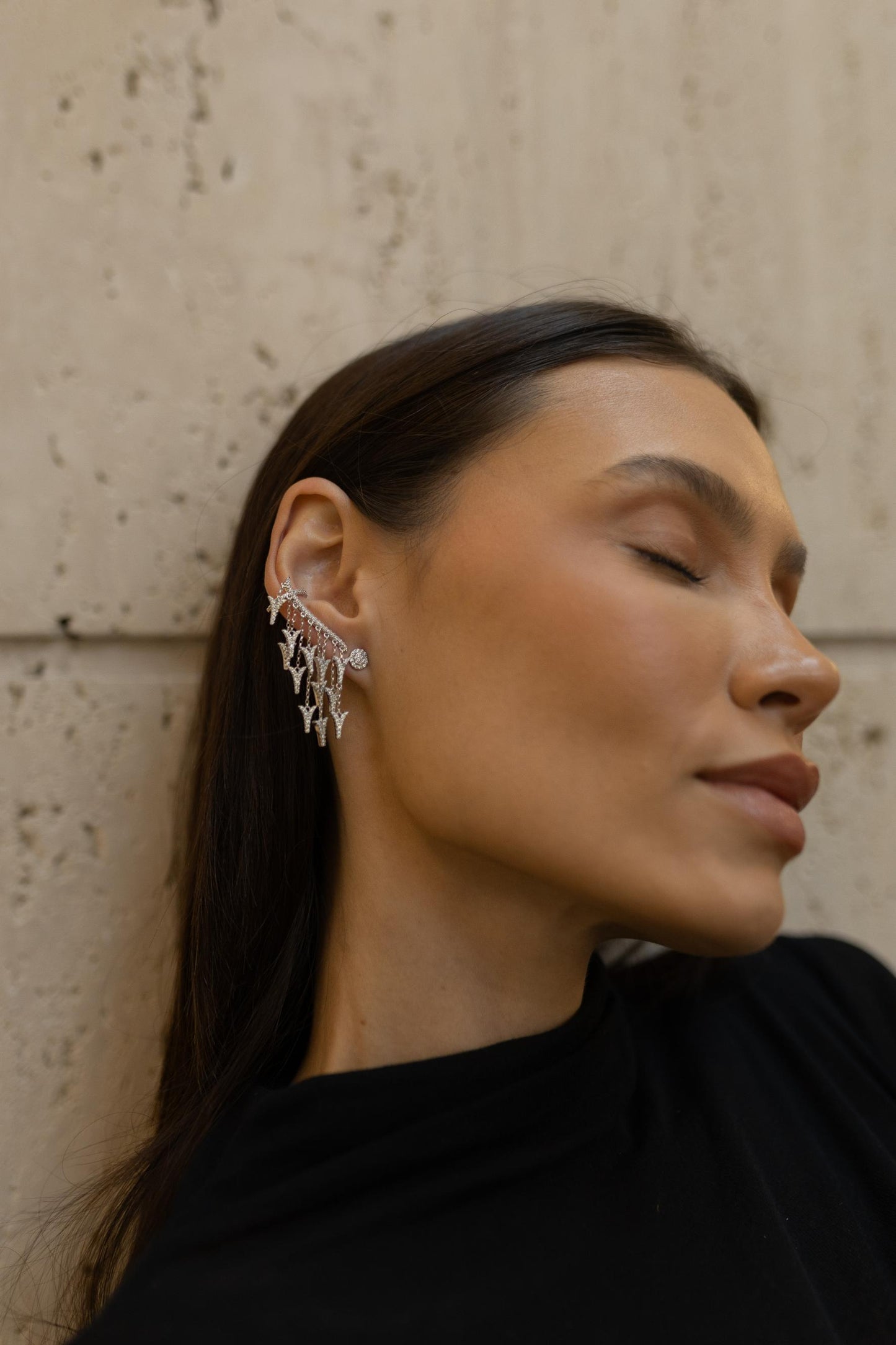 Brinco Ear Cuff Pêndulos Seta Ródio Branco