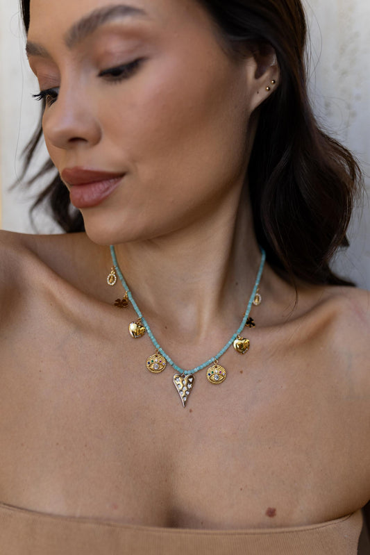 Colar de Pedras Naturais Amazonita Charms Color Mix de Banhos