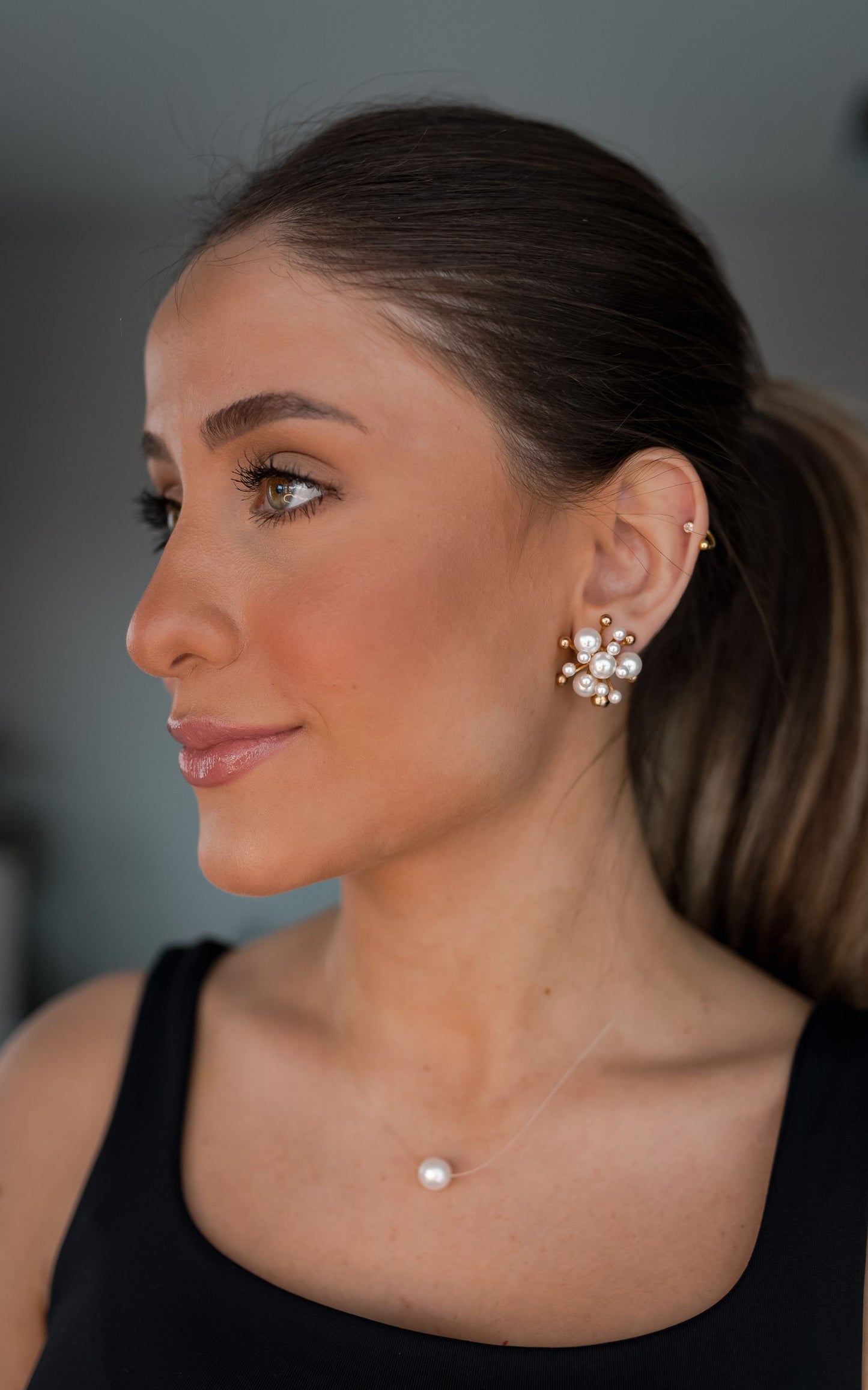 Brinco Explosão de Pérolas Dourado