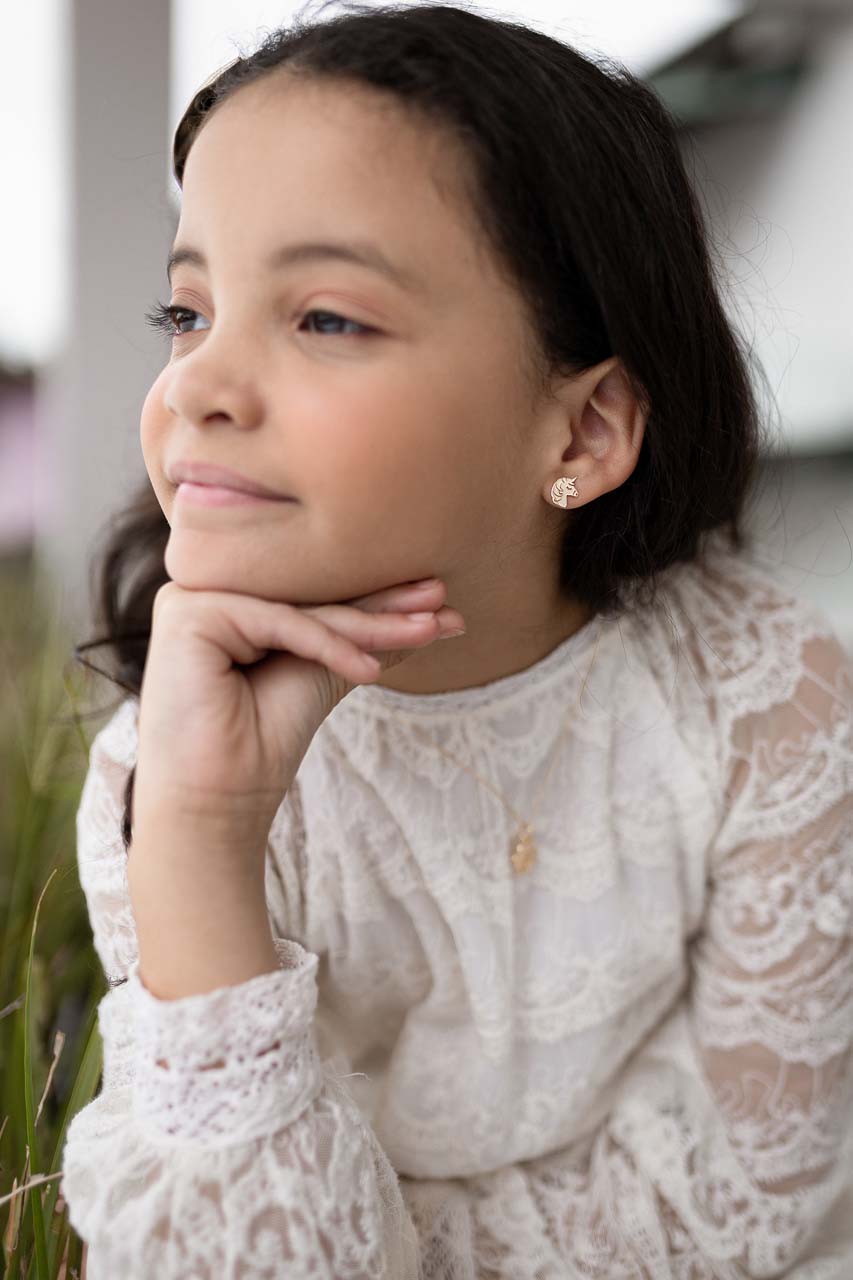 Brinco Infantil Unicórnio Dourado