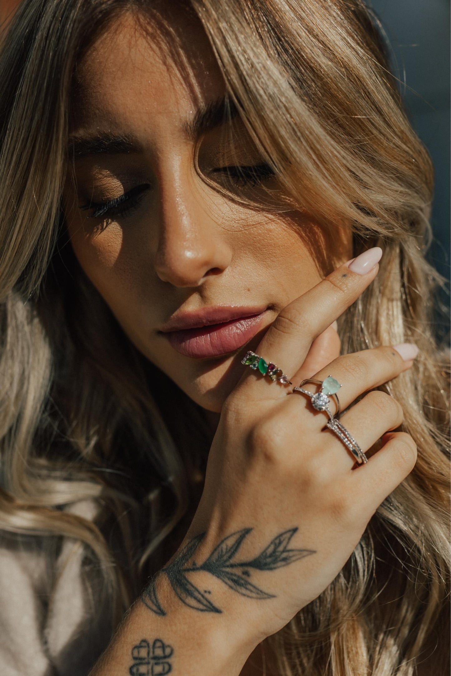 Anel Safira Prata 925 Ródio Branco
