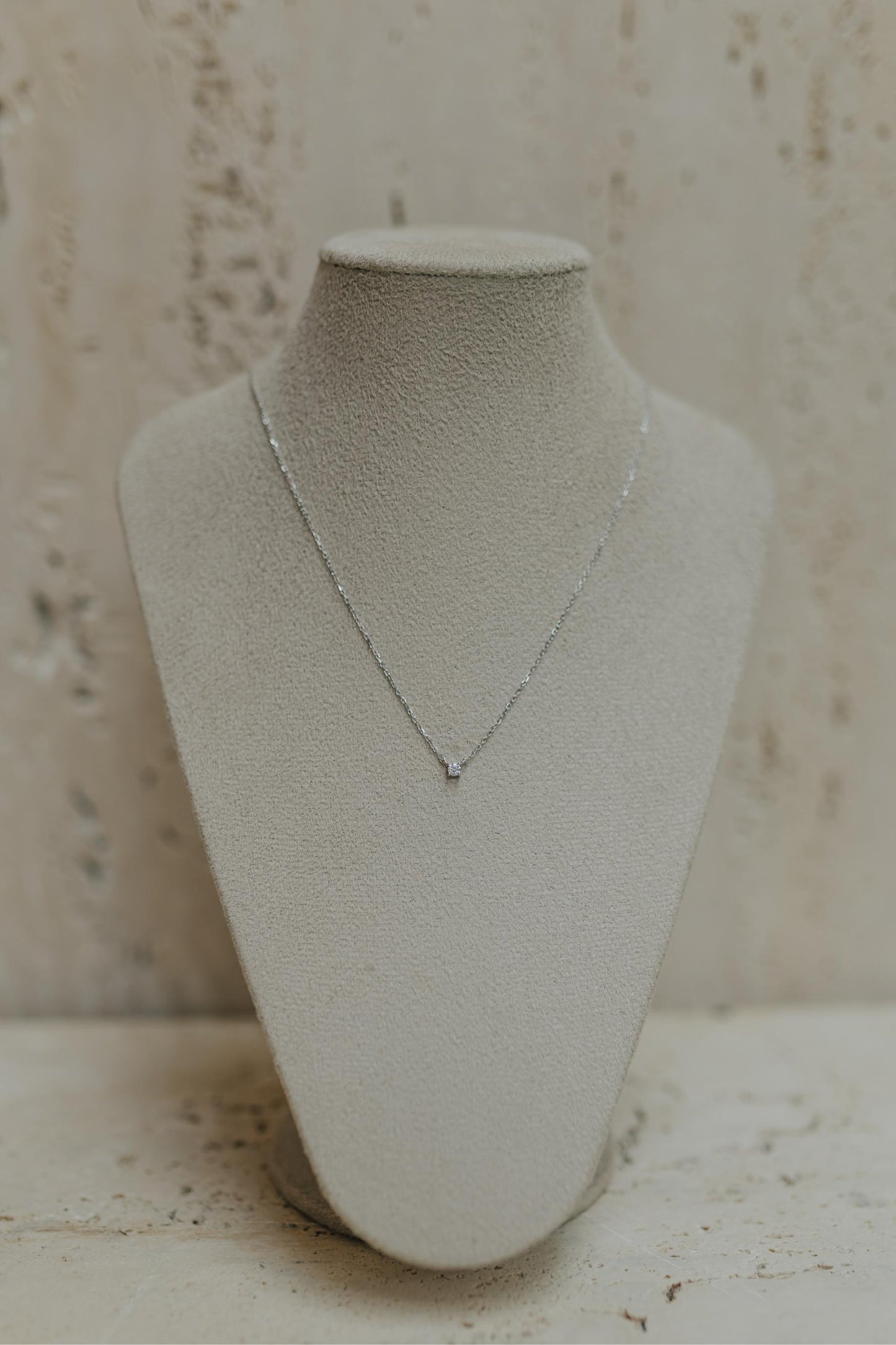 Colar Ponto de Luz Moissanite Luxo 3mm