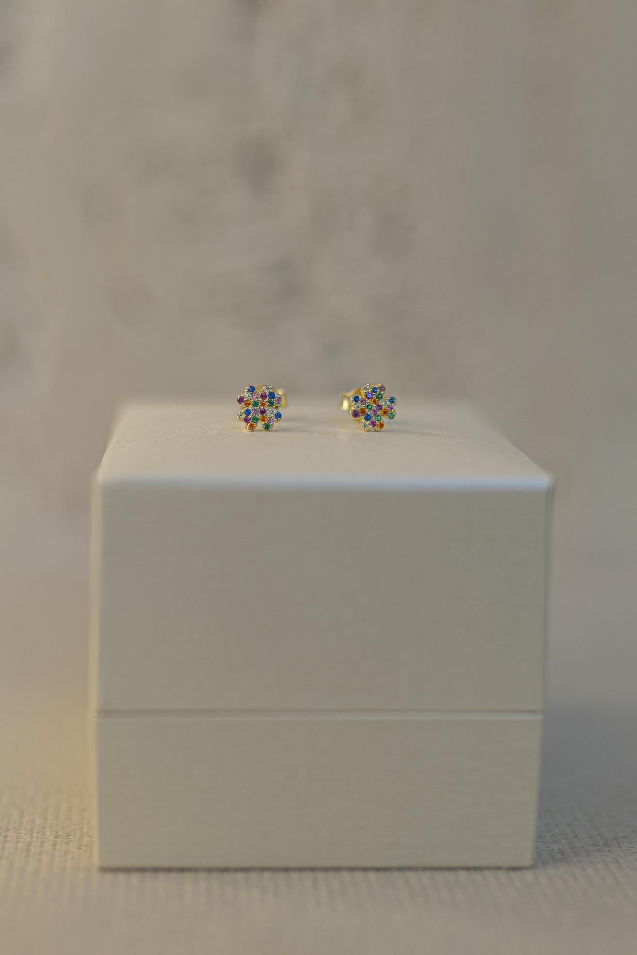 Brinco Trevo Rainbow Prata 925 Dourado