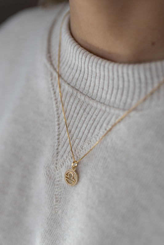 Colar Signos Cravejado Dourado