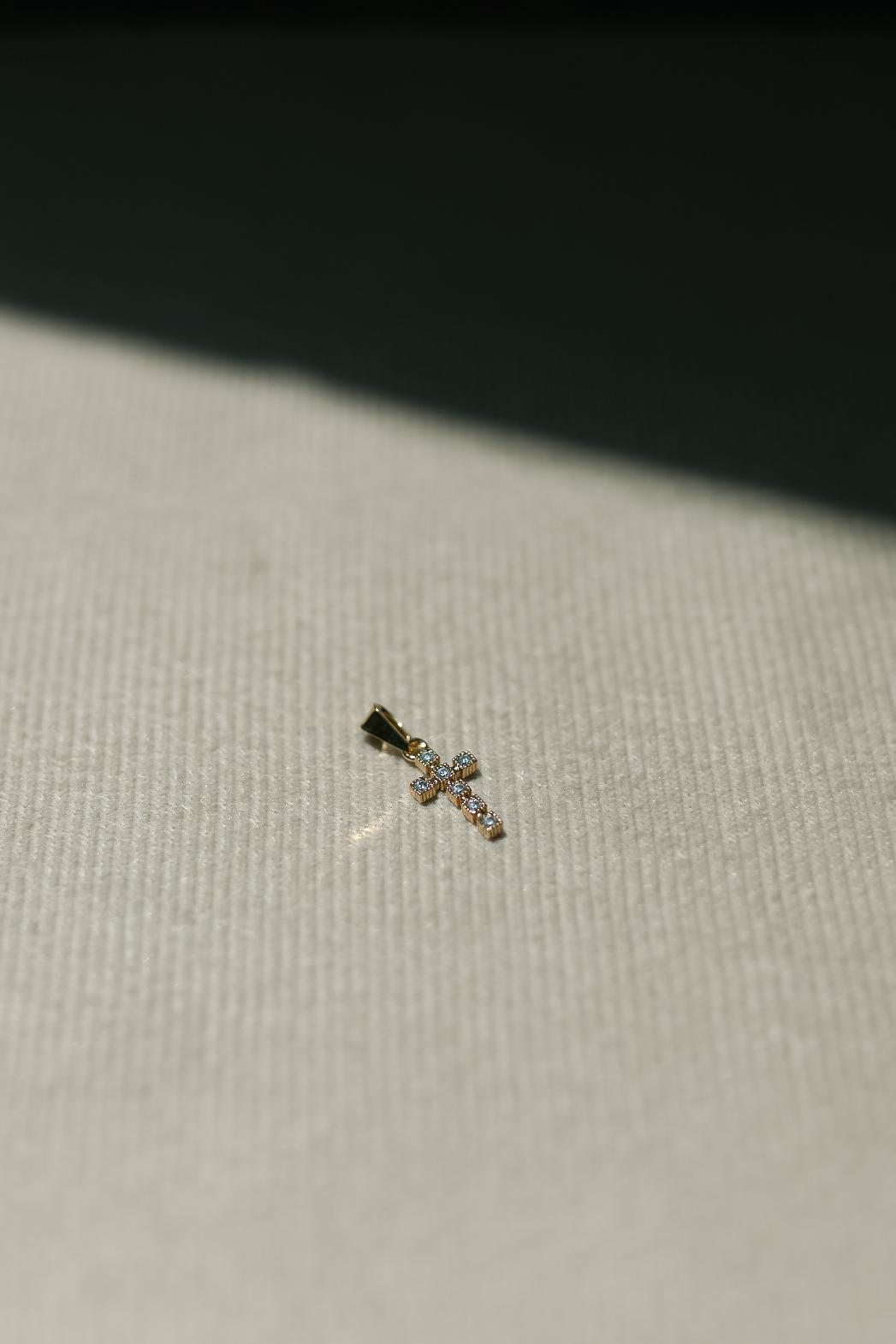 Pingente Crucifixo Confete Dourado