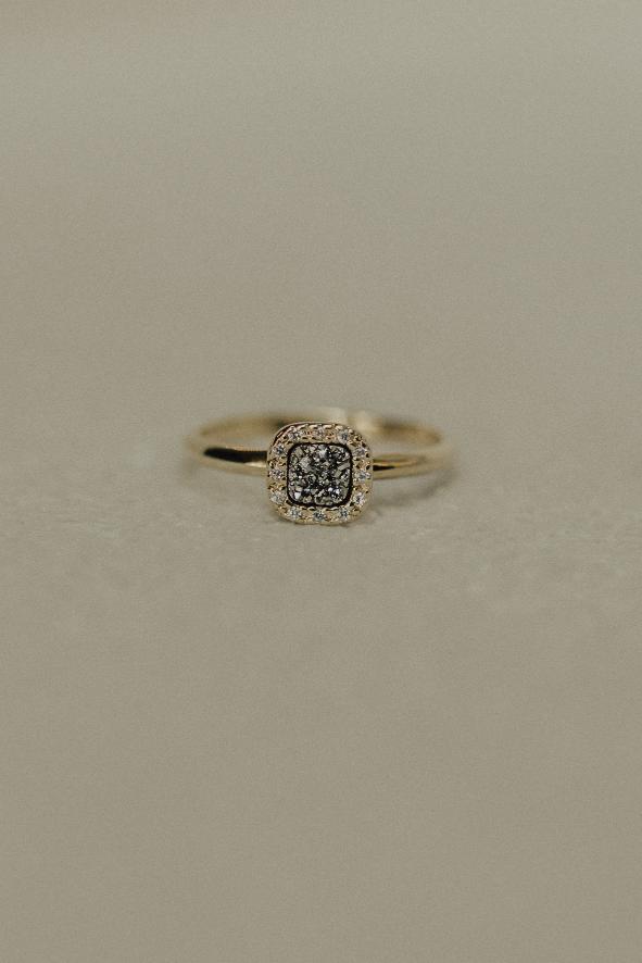 Anel Quadrado Drusa Platina