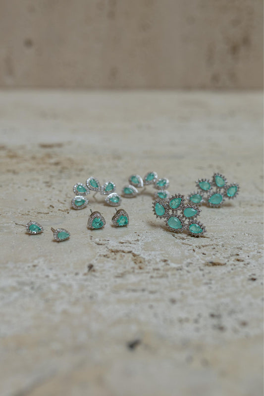 Brinco Ear Cuff Esmeralda Colombiana Gotas Ródio Branco