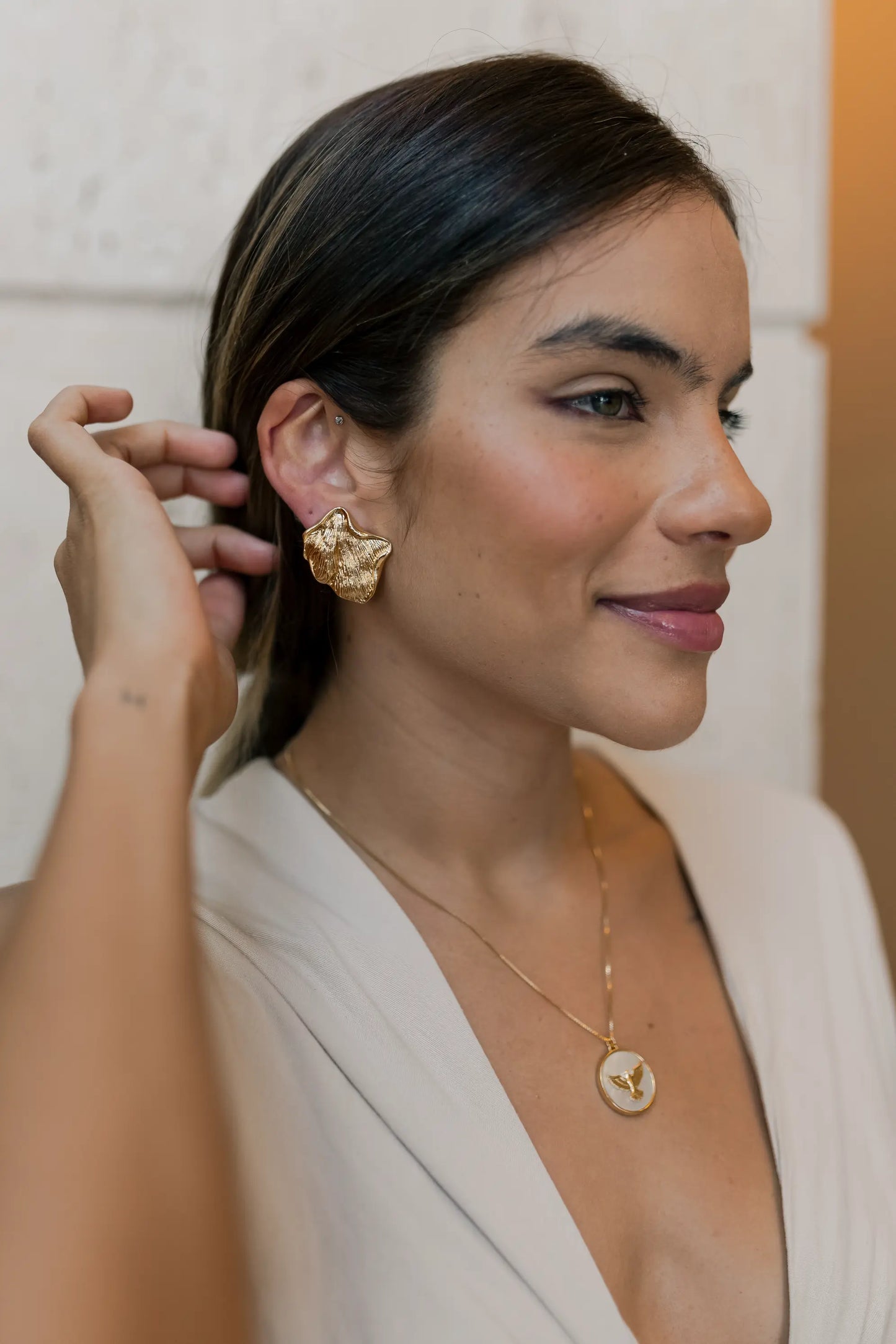 Brinco Orgânico Coral Dourado