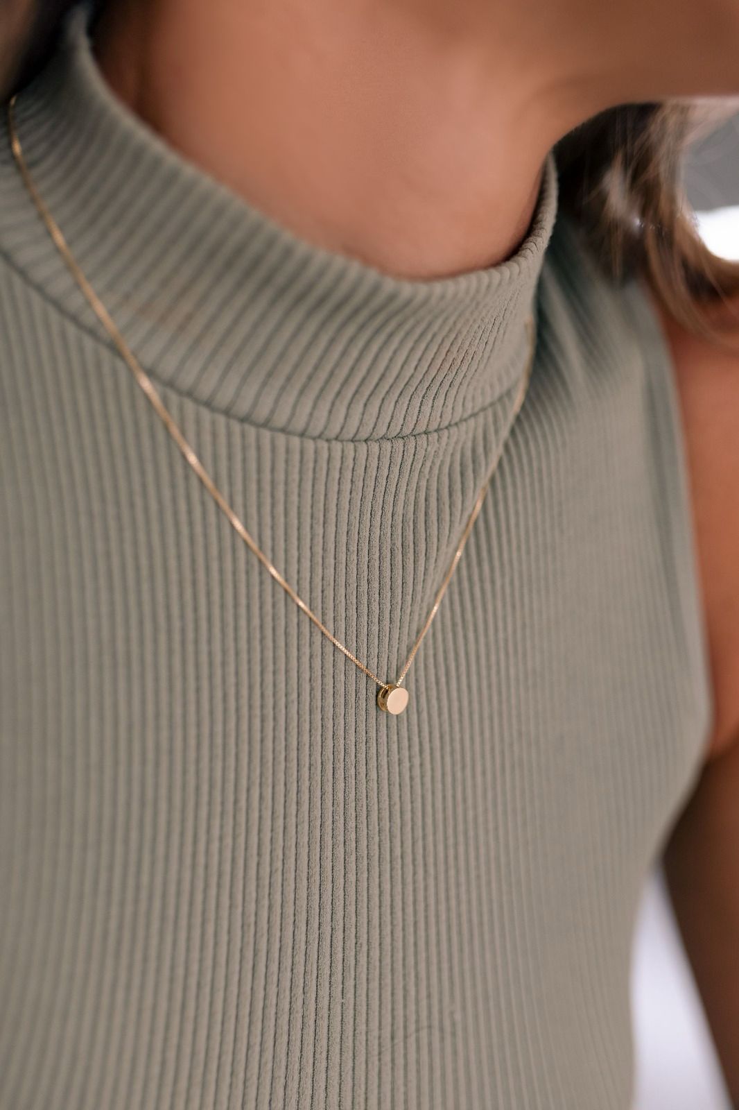 Colar Minimalista Redondo Ouro