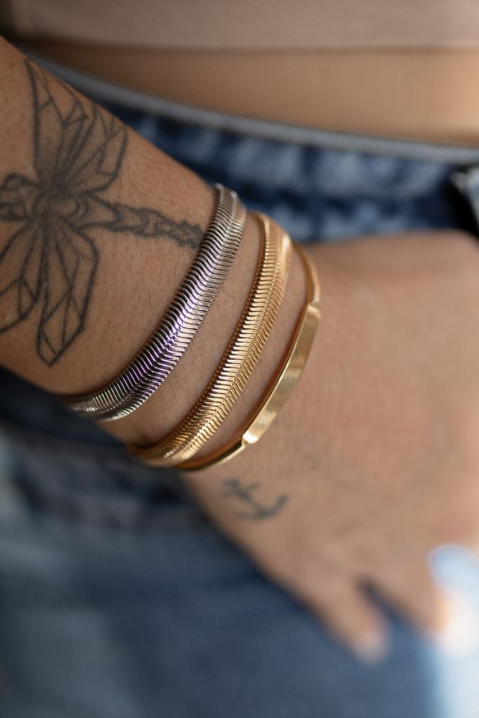 Bracelete Placa Liso Dourado