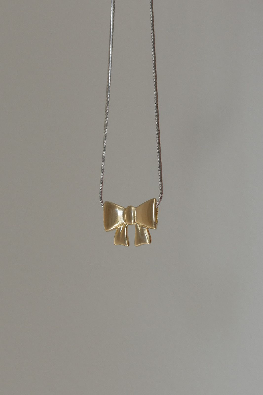 Colar Longo Laço Mix de Banhos