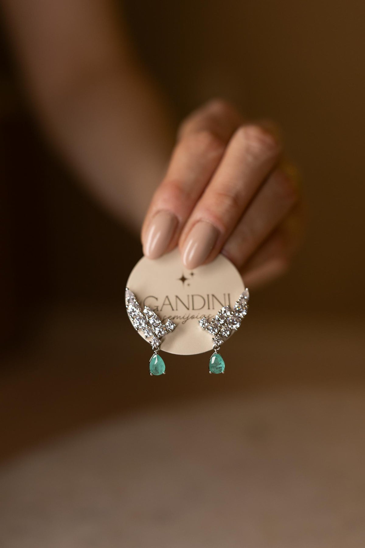 Brinco Ear Cuff Cristal Gota Esmeralda Colombiana Ródio Branco