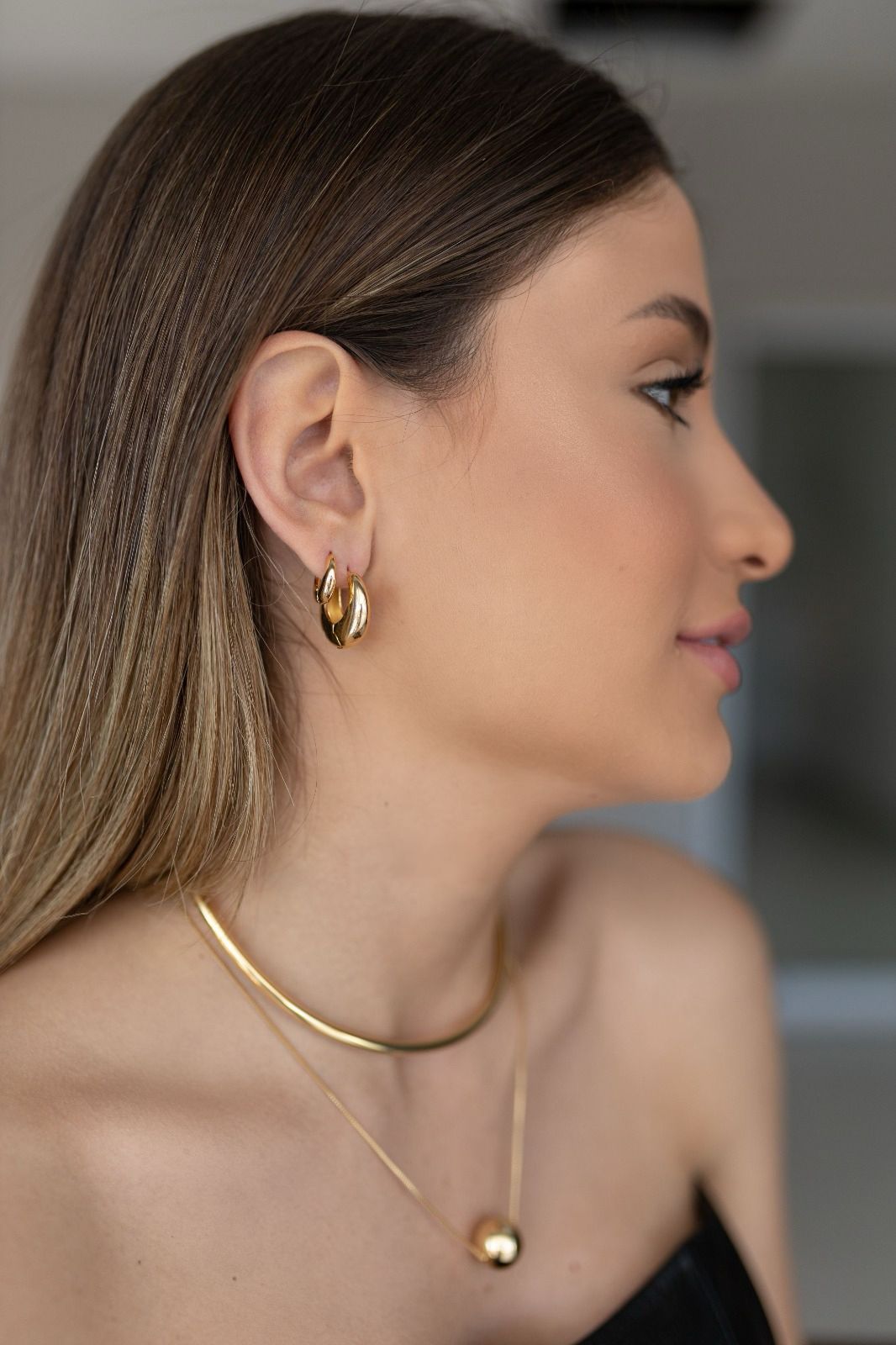 Choker Aro Tubo Liso Dourado