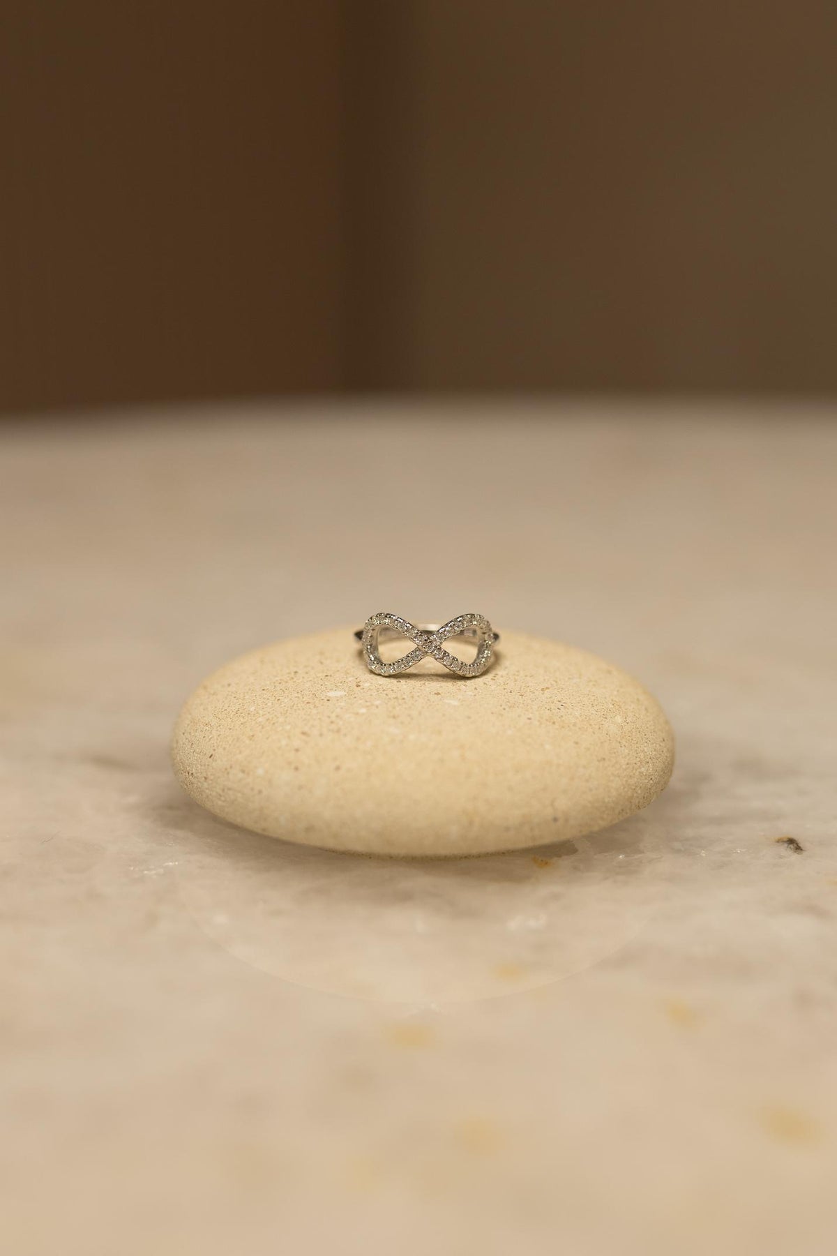 Anel Infinito Moissanite Prata 925 Ródio Branco
